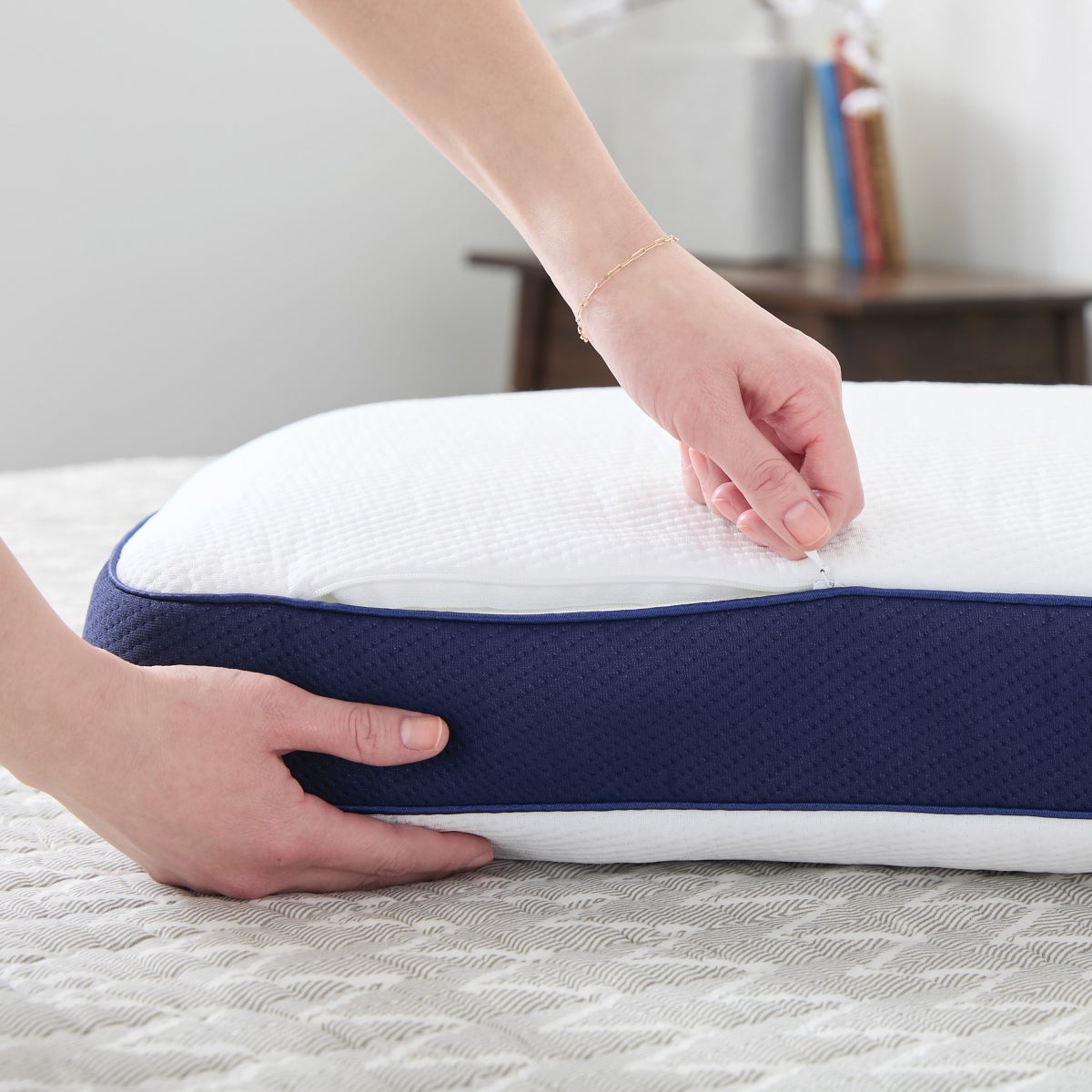Theraluxe by Therapedic Dual Comfort Gel Memory Foam Pillow