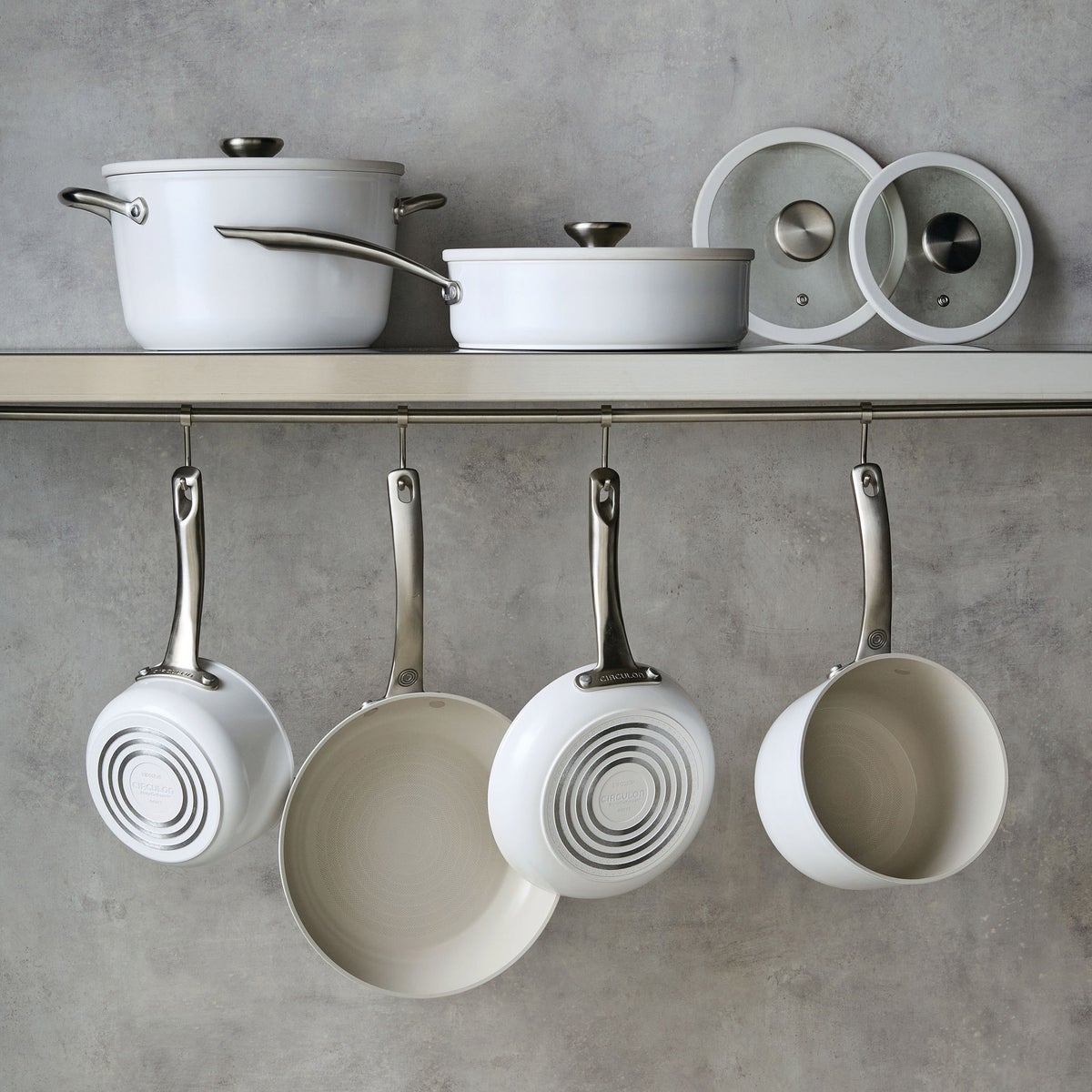 NEW - Circulon Halo with LaserDefense 10-piece Ceramic Nonstick Cookware Set