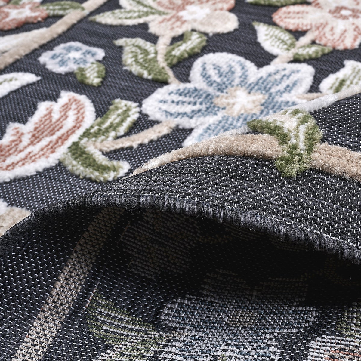 Laguna Indoor/Outdoor Area Rug, Beta Black, 7'10" x 10'