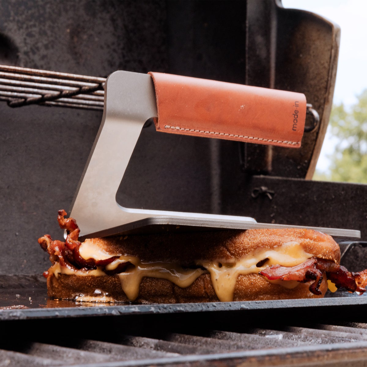Made In Carbon Steel 24" Griddle & Stainless Steel Press Bundle