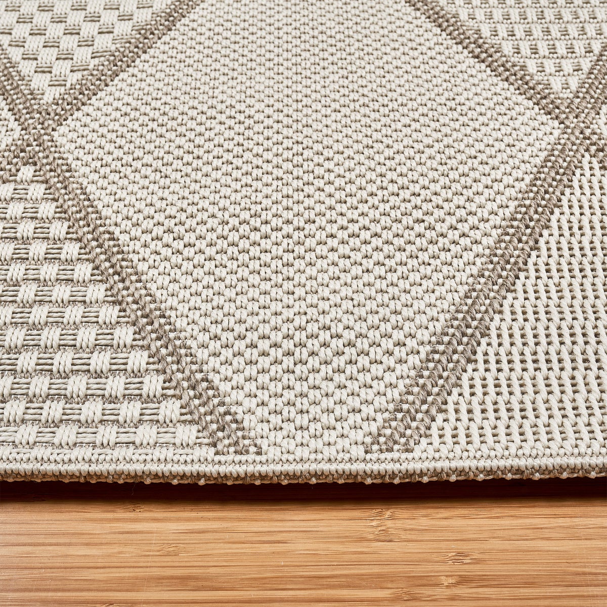 Laguna Indoor/Outdoor Area Rug, Morris Angora Rope, 6'6” x 9'6”