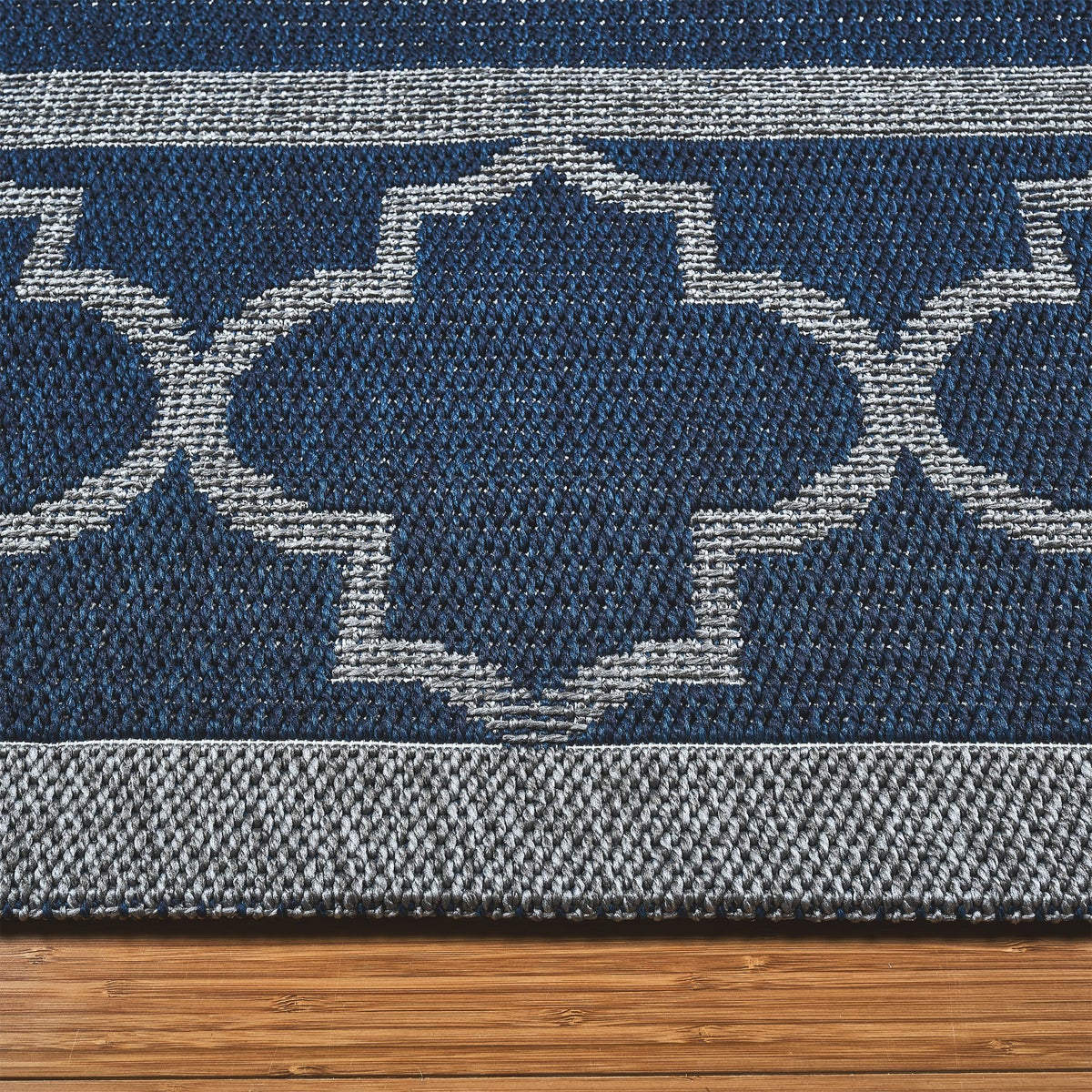 Laguna Indoor/Outdoor Area Rug, Simeon Navy Gray, 7'10” x 10'