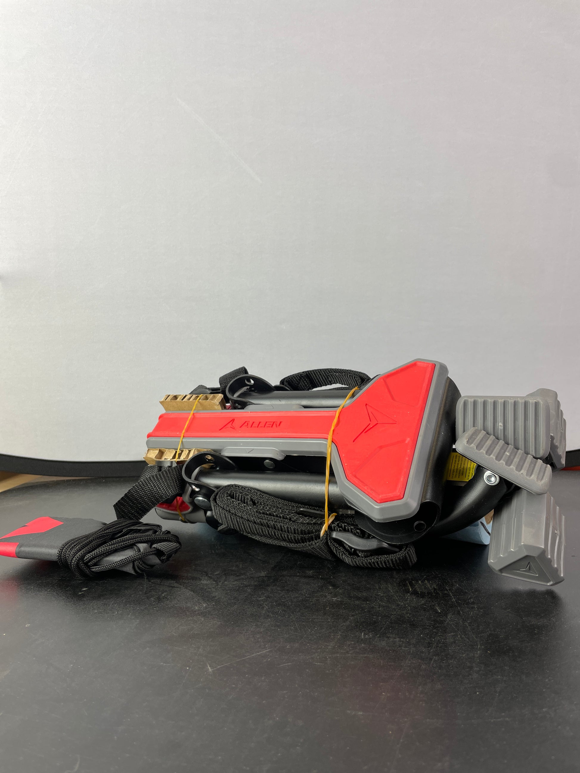 Allen Sports Ultra Compact Folding 1-Bike Trunk Mount Rack, Model MT1-B, Gray powder coated - Retail $56