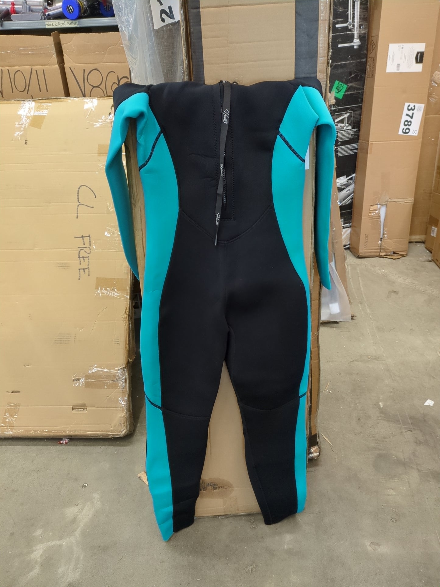 Hevto Women Wetsuit 3/2mm Neoprene Full Wet Suit in Cold Water for Swimming Diving Surfing SUP Back Zipper (W1-Blue, XL) - Retail $78