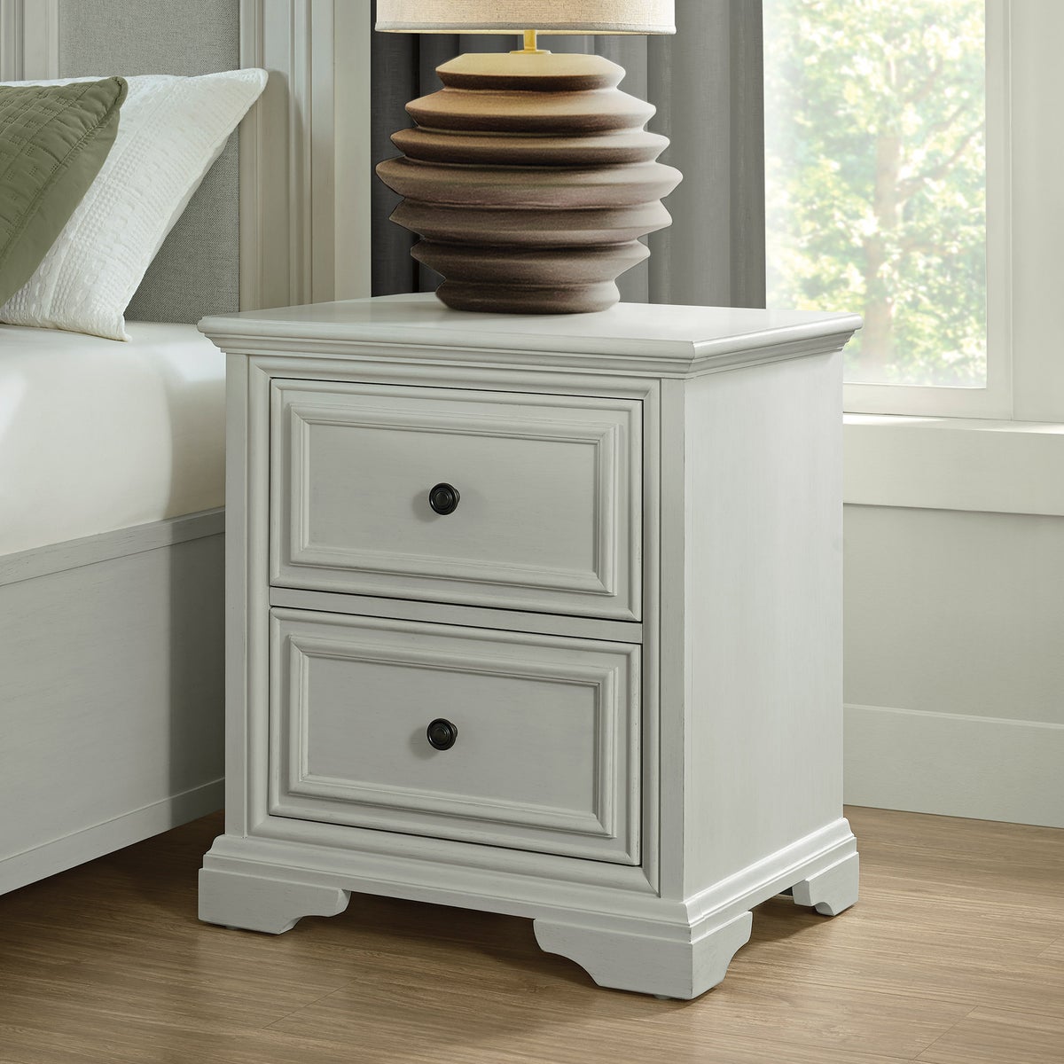 NEW - Anistyn Nightstand