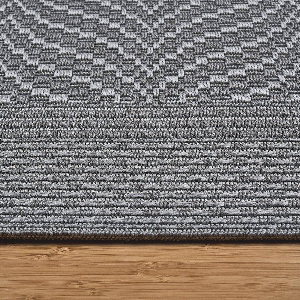 Laguna Indoor/Outdoor Area Rug, Aditi Silver Iron, 5' x 7'