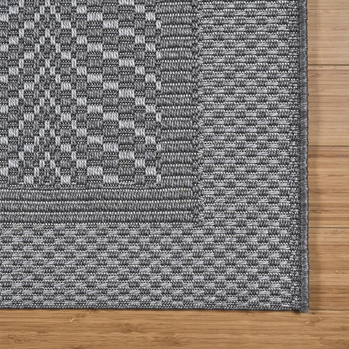 Laguna Indoor/Outdoor Area Rug, Aditi Silver Iron, 5' x 7'