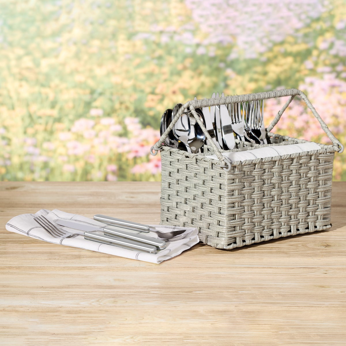 Oneida 24-piece Flatware Set with Caddy - Gray