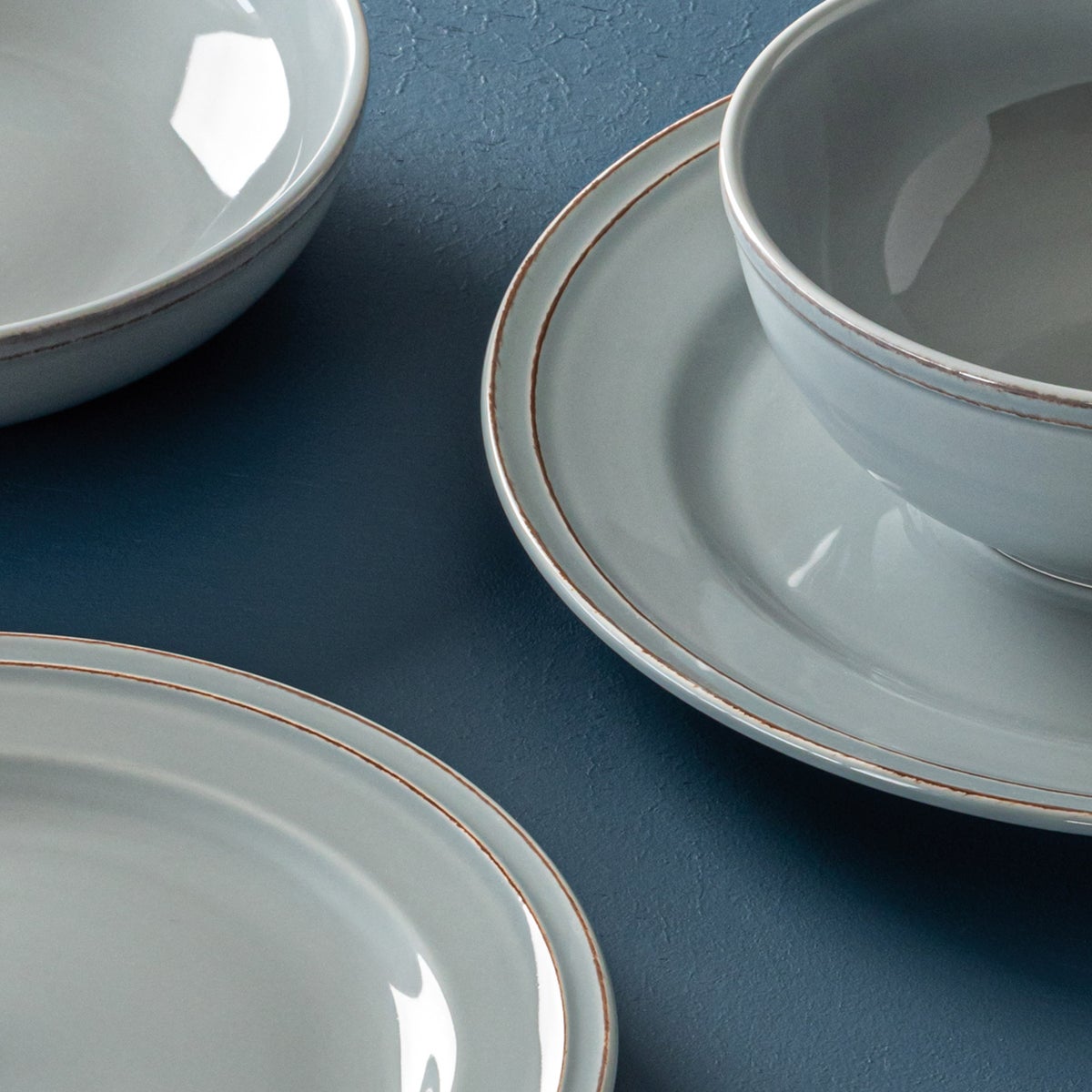 Over&Back Lake Como 16-piece Dinnerware Set In Blue