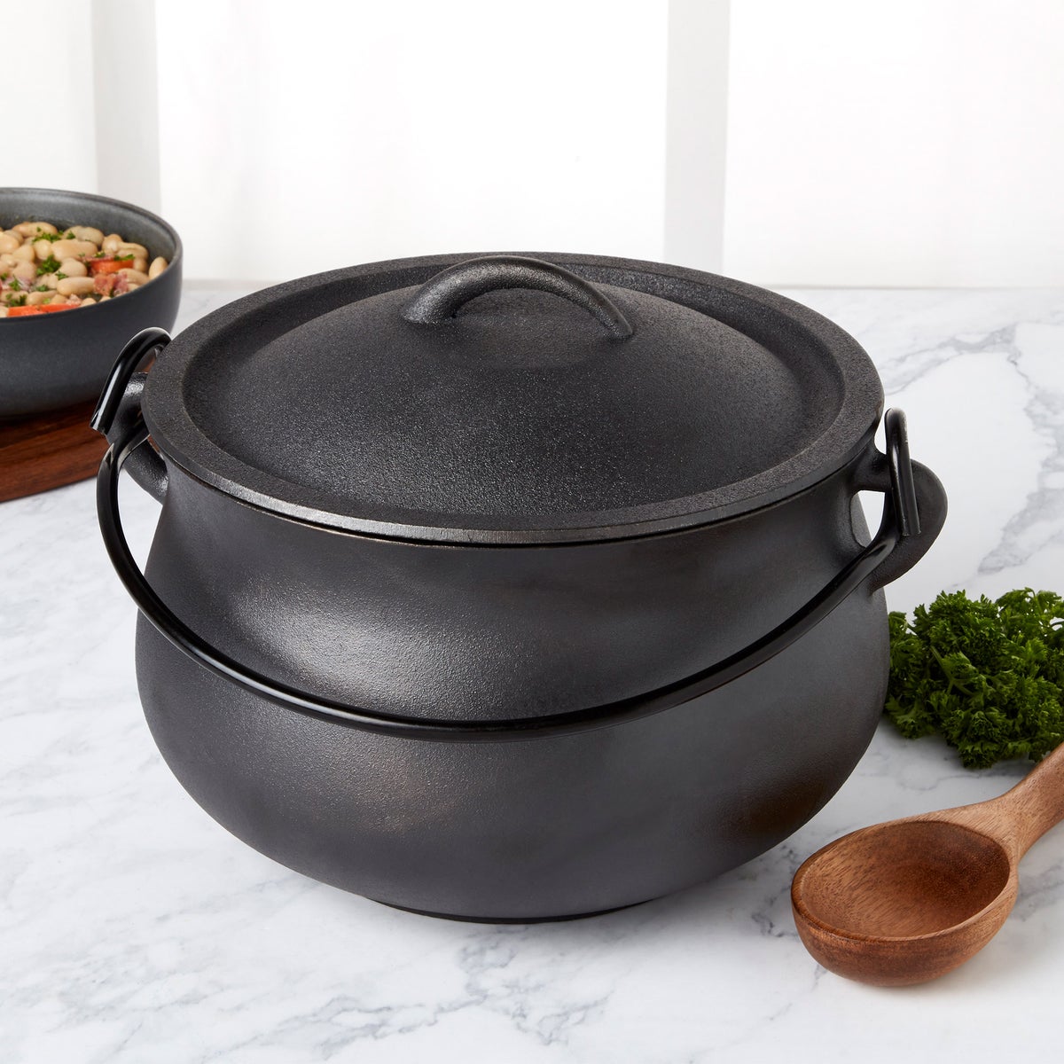 Denmark Tools for Cooks 6-quart Pre-Seasoned Cast Iron Bean Pot
