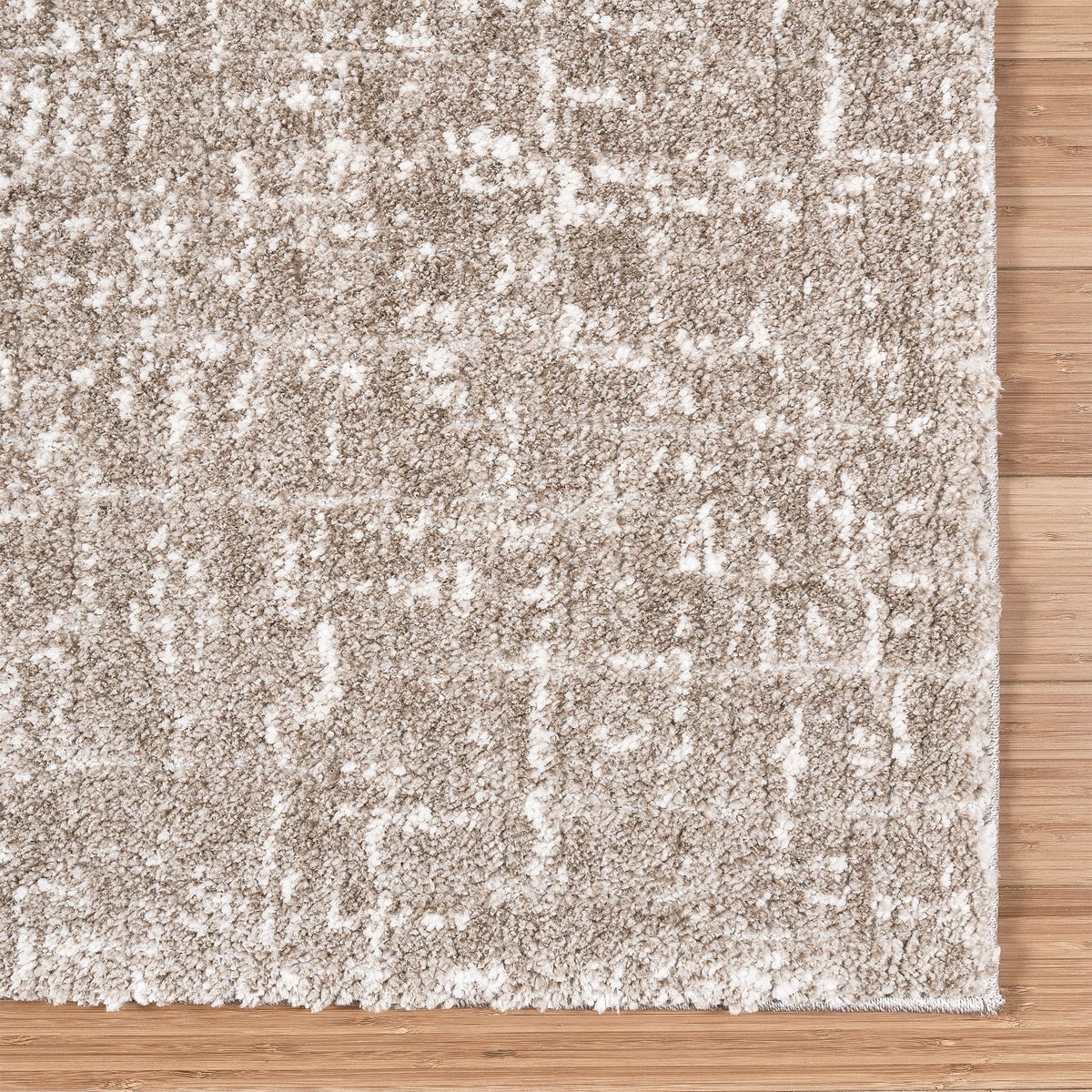 Gertmenian Turin Area Rug, Erykah Beige, 5’3” x 7’