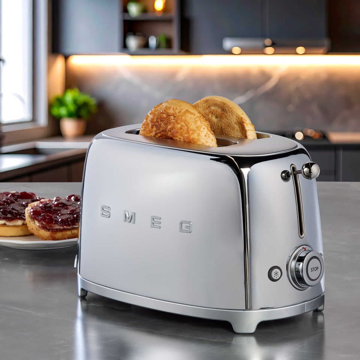 SMEG 50’s Style 2-slice Toaster