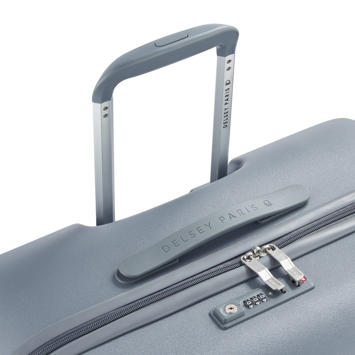 NEW- United Colors of Benetton Hardside 27"