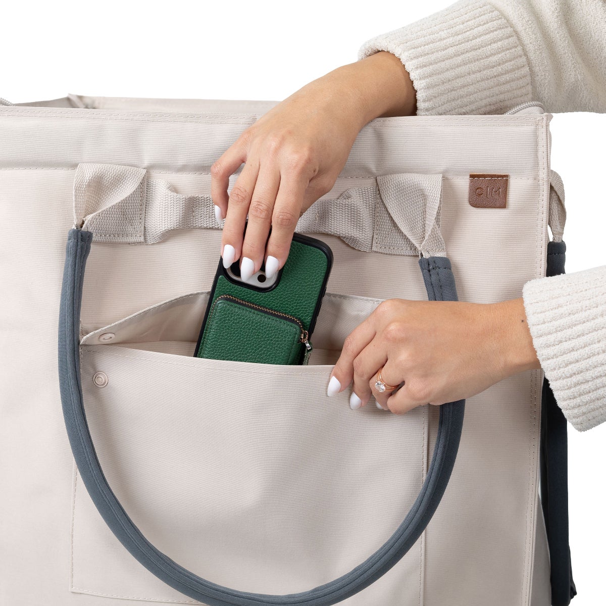 CleverMade Foldable Tote Bag on Wheels - Cream