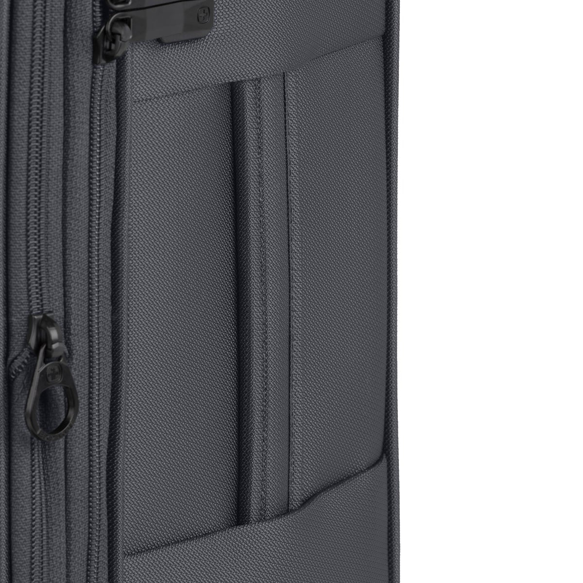 Swissgear 8239 Carry-on Softside Spinner