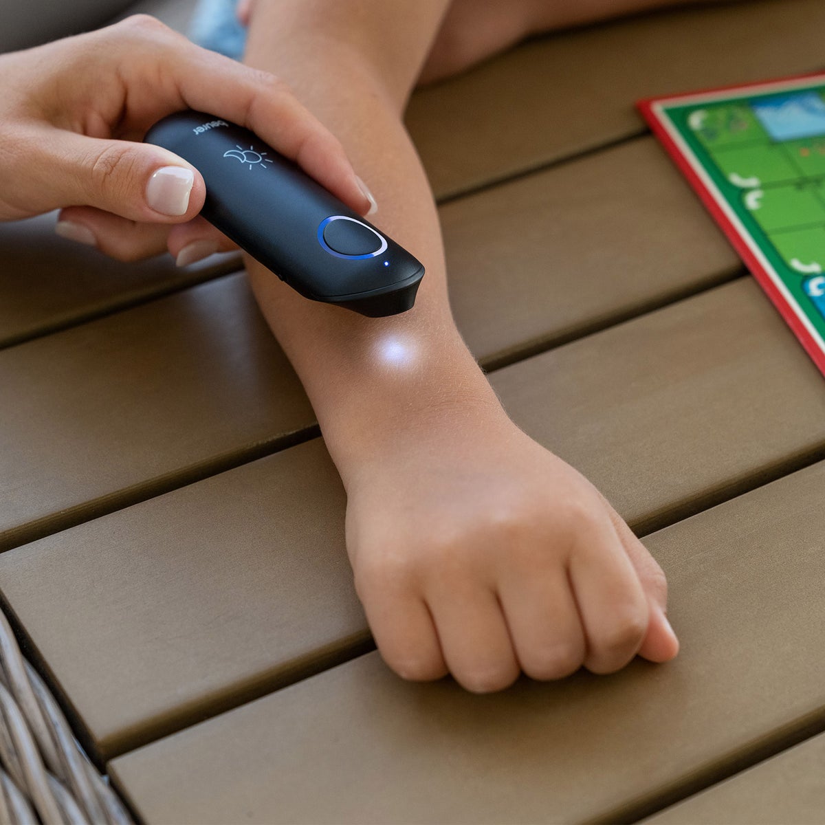 Beurer BR90 Insect Bite Healer with Light, Chemical-Free Bug Bite Relief