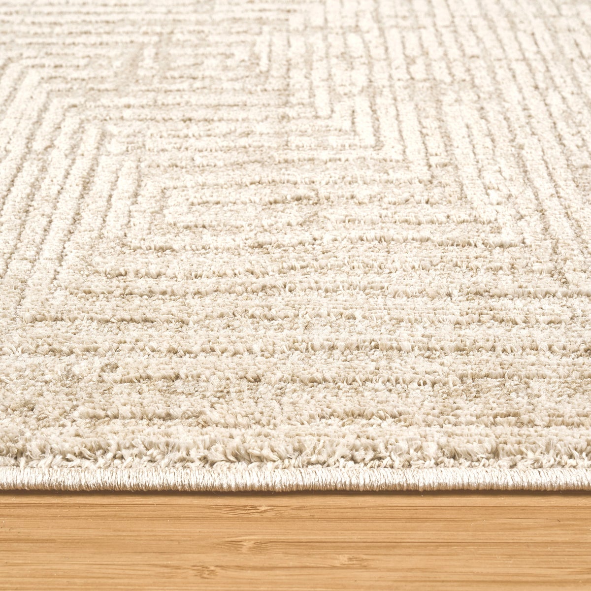 Gertmenian Avalon Rug Collection, Liora Cream 6 ft. 6 in. x 9 ft.