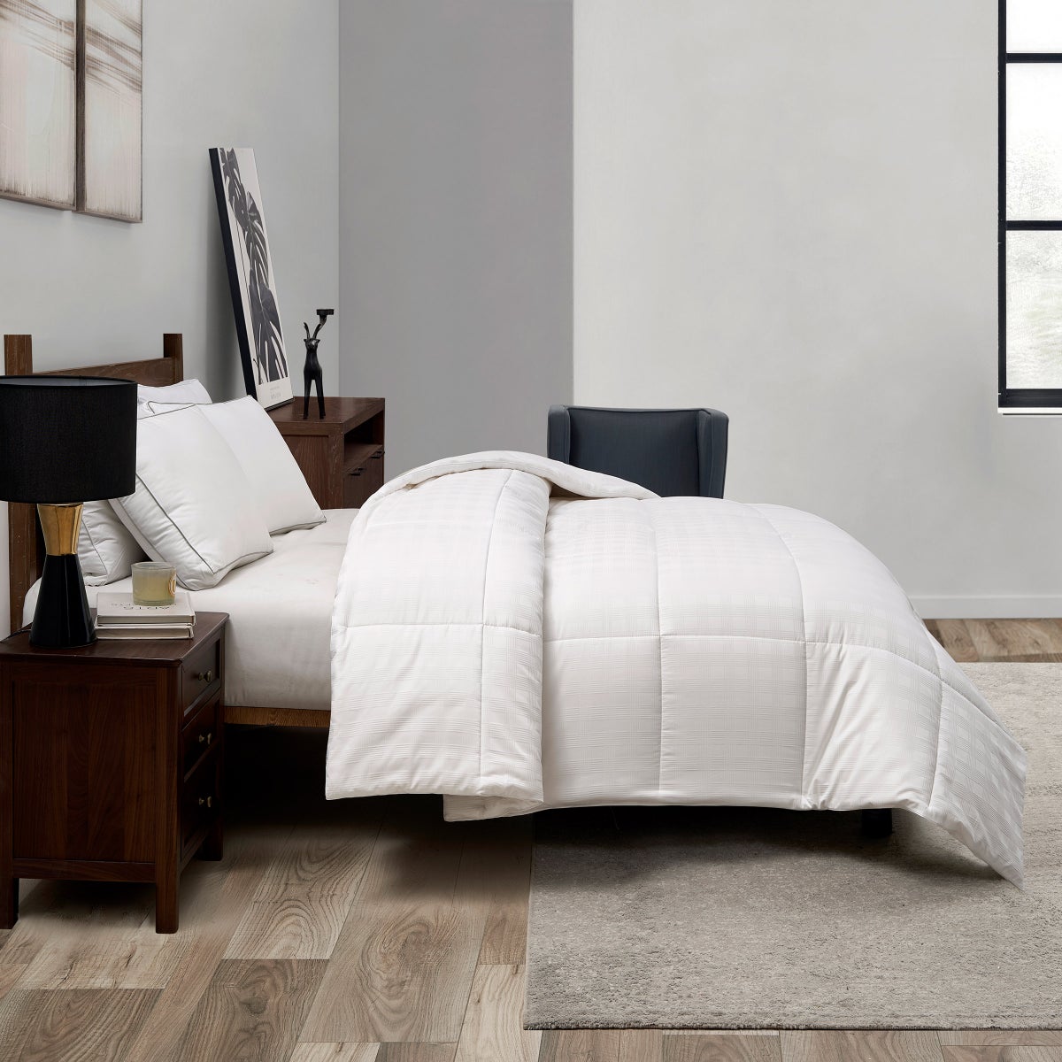 Hotel Grand Wool Filled Comforter, Twin, Medium Warmth