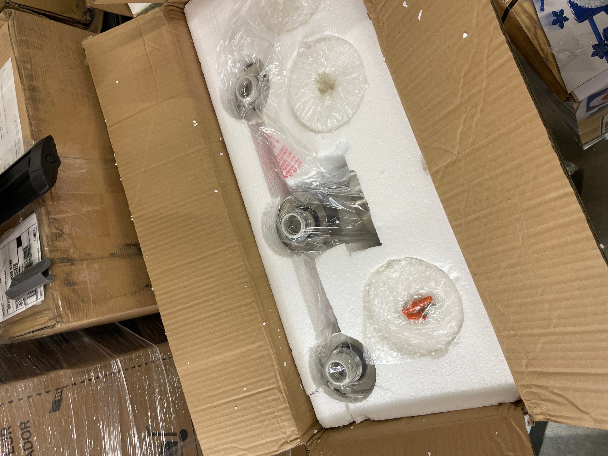 Design House 556209 Aubrey Transitional 3-Light Indoor Bathroom Vanity Light Dimmable Frosted Glass for Over the Mirror, Satin Nickel - Retail $70