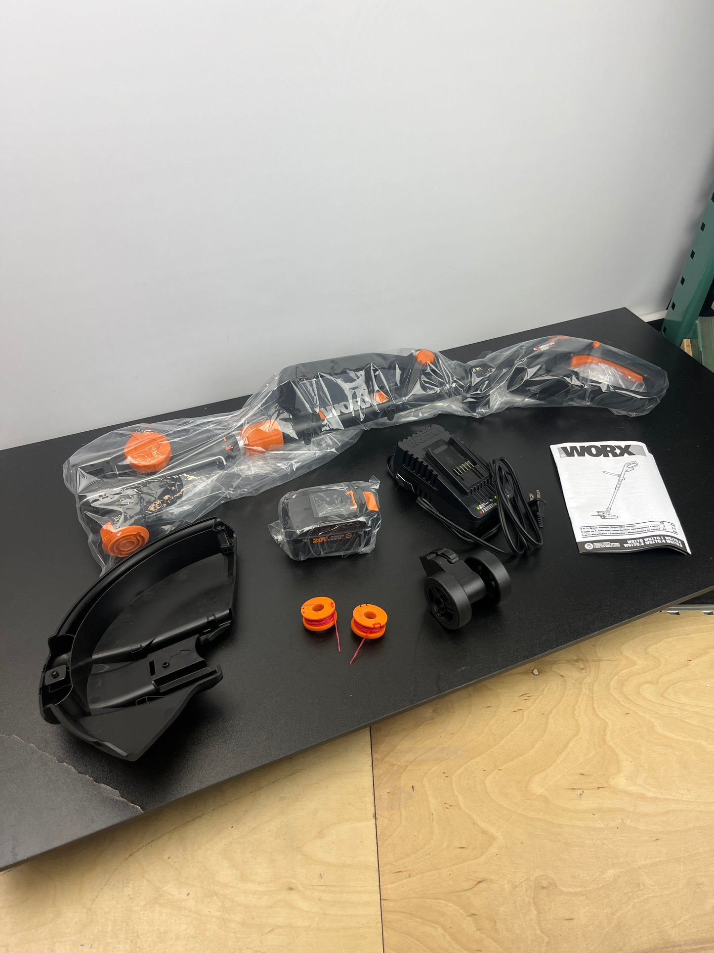 Worx GT Revolution 20V 12" String Trimmer Grass Trimmer/Edger/Mini-Mower, WG170.3 - Retail $121