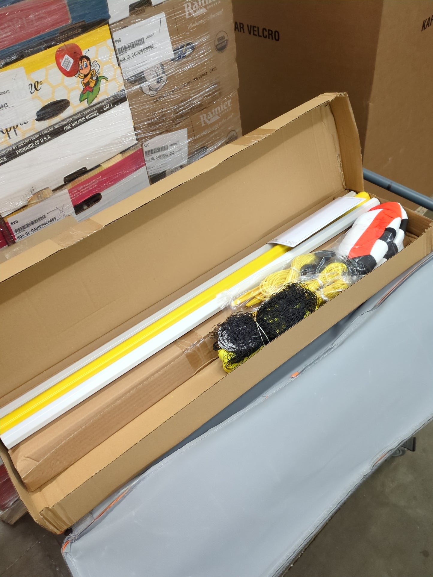 Franklin Sports Volleyball Net Set with Volleyball, Portable Net & Ground Stakes - Beach or Backyard Volleyball - Family - Retail $44