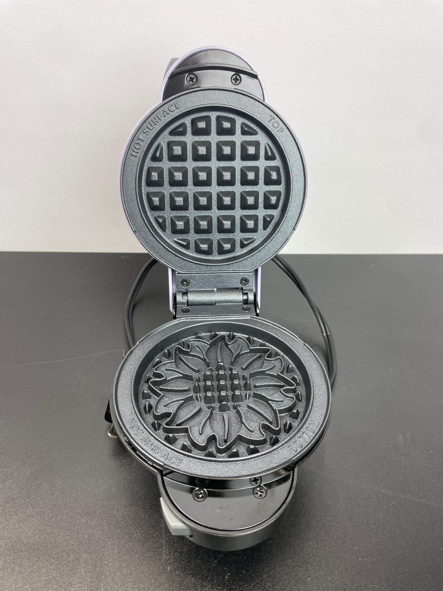 DASH MINI WAFFLE MAKER - Retail $29