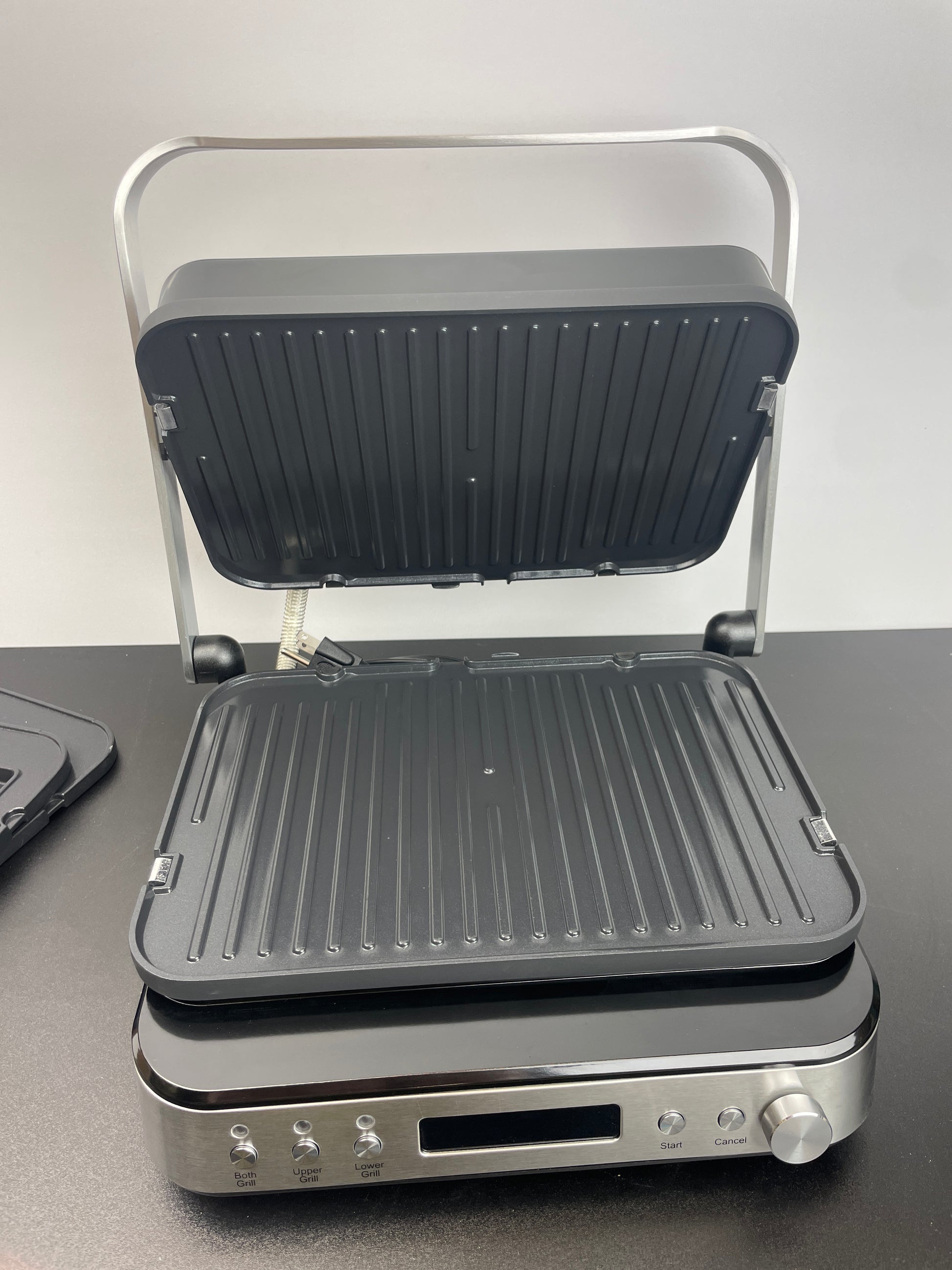 GREENPAN WAFFLE MAKER BLK - Retail $174