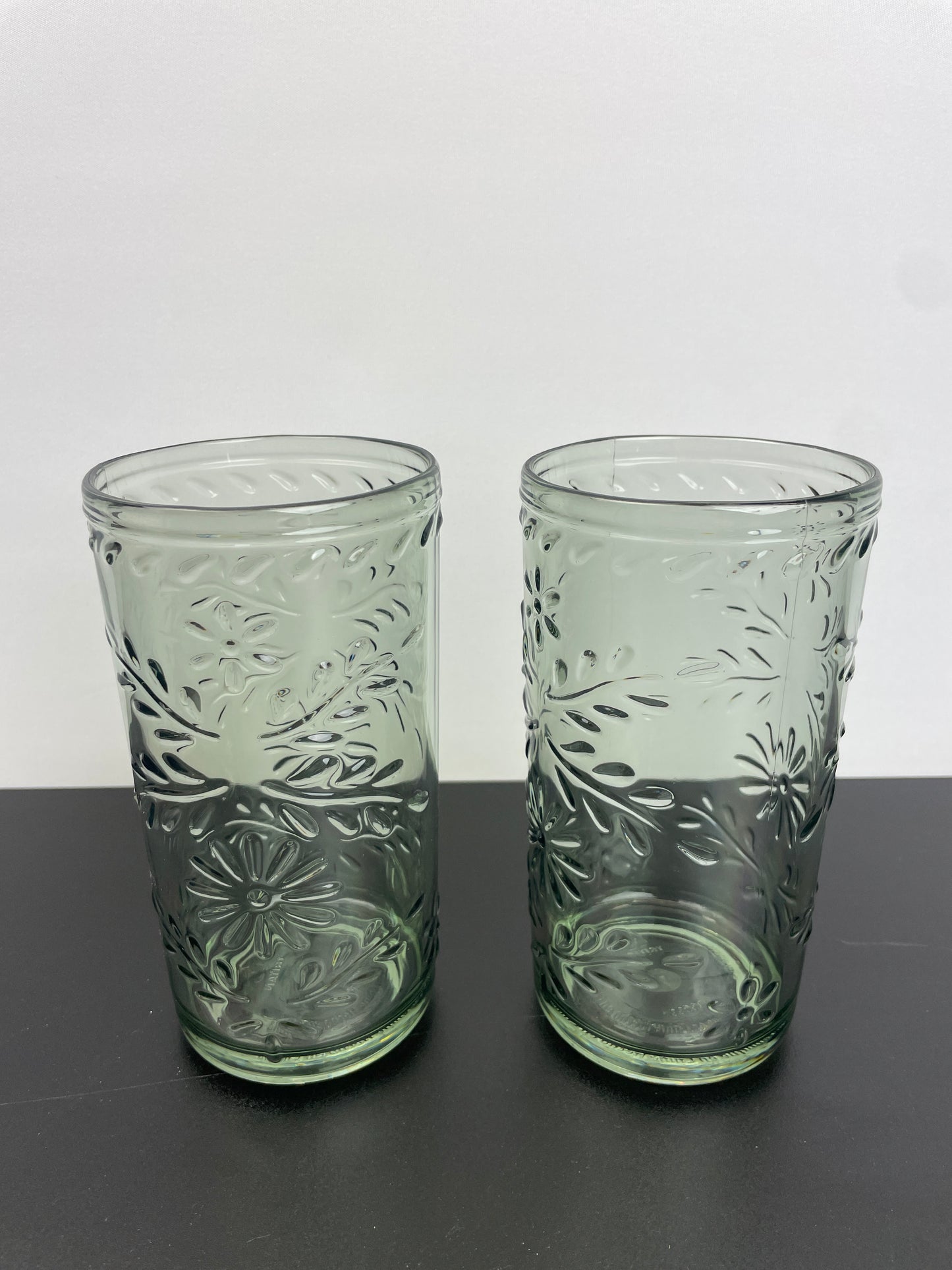 JIA WEI TUMBLERS 8PK - Retail $16