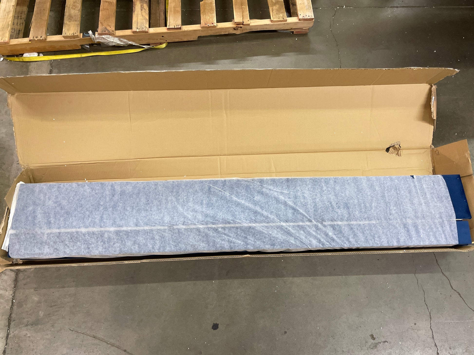 Oudiec Upholstered Queen Size Platform Bed with Trundle and Drawers for Bedroom/Guest Room, Pine Bedframe w/Wood Slat Support, No Box Spring Required,Blue - Retail $219