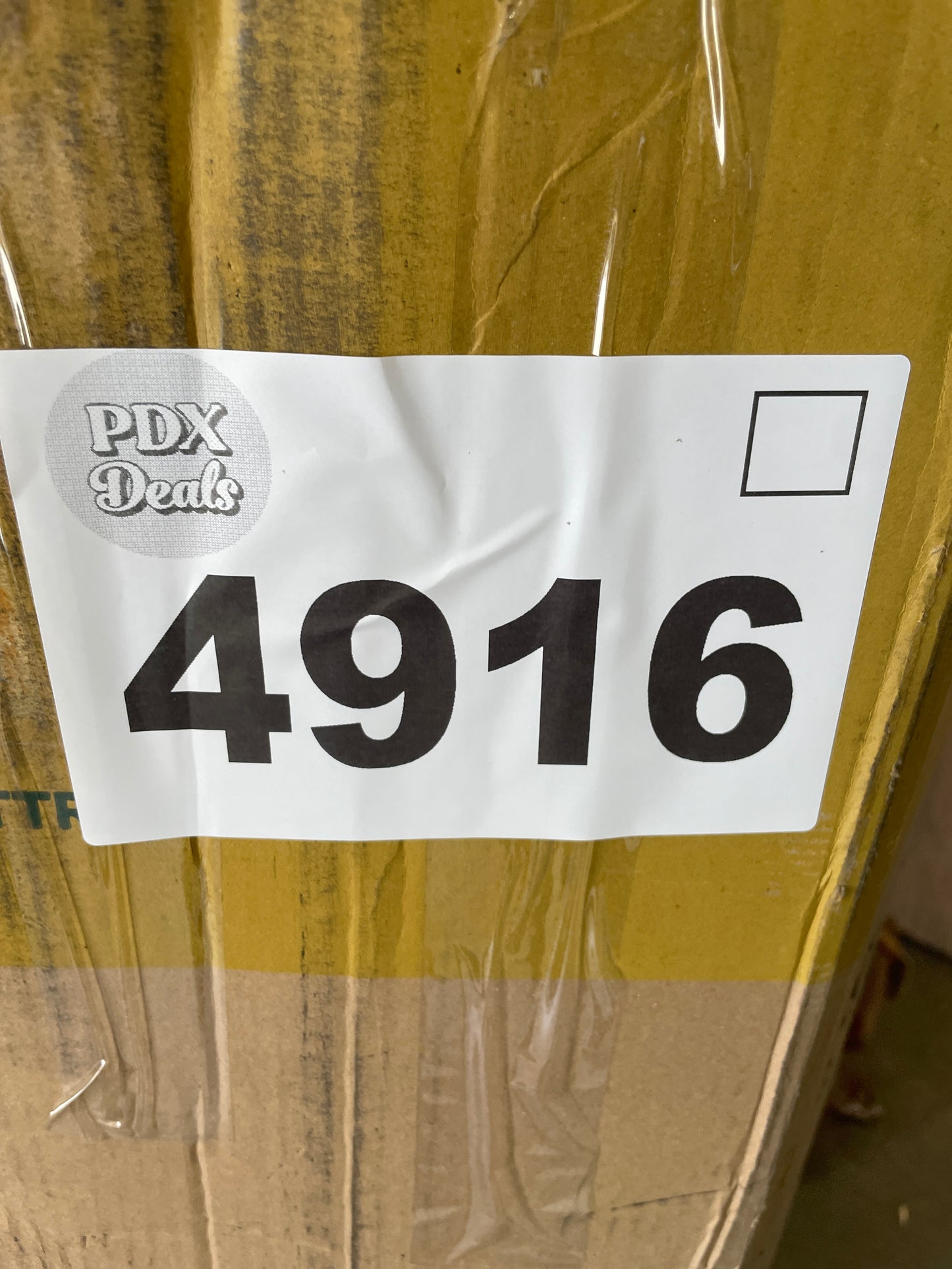 ZINUS 12 Inch Green Tea Memory Foam Mattress, Fiberglass Free, Patented Custom Contour Support, Sturdy Base Foam, CertiPUR-US Certified, Bed-in-a-box, California King, White - (Old Version) - Retail $419