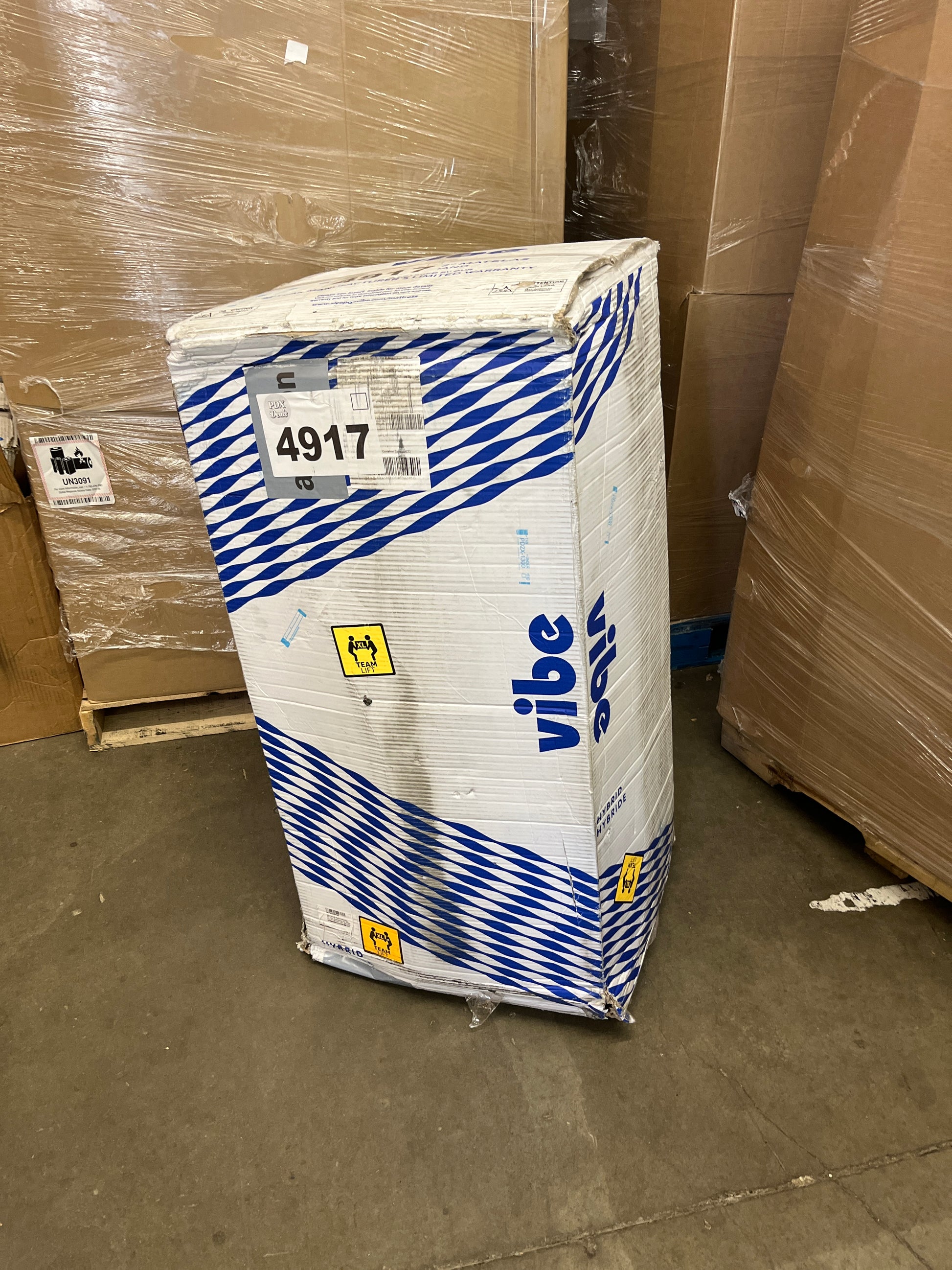 Vibe Quilted Hybrid Mattress, 12-Inch Innerspring and Pillow Top Gel Memory Foam Mattress, Fiberglass Free, CertiPUR-US Certified Bed in a Box, Queen - Retail $397