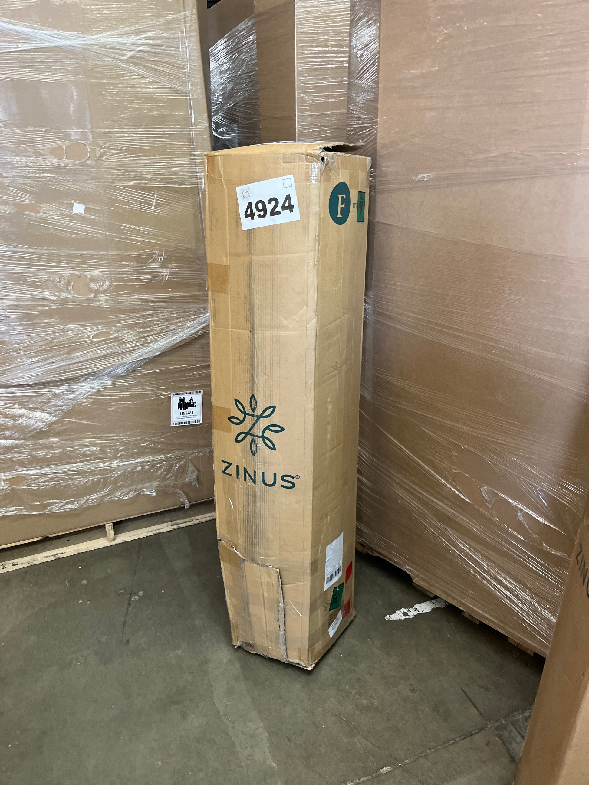 Zinus 10 Inch True Support Hybrid Mattress [New Version], Fiberglass free, Medium Feel, Motion Isolation, Certified Safe Foams & Fabric, Bed-In-A-Box, Full - Retail $239