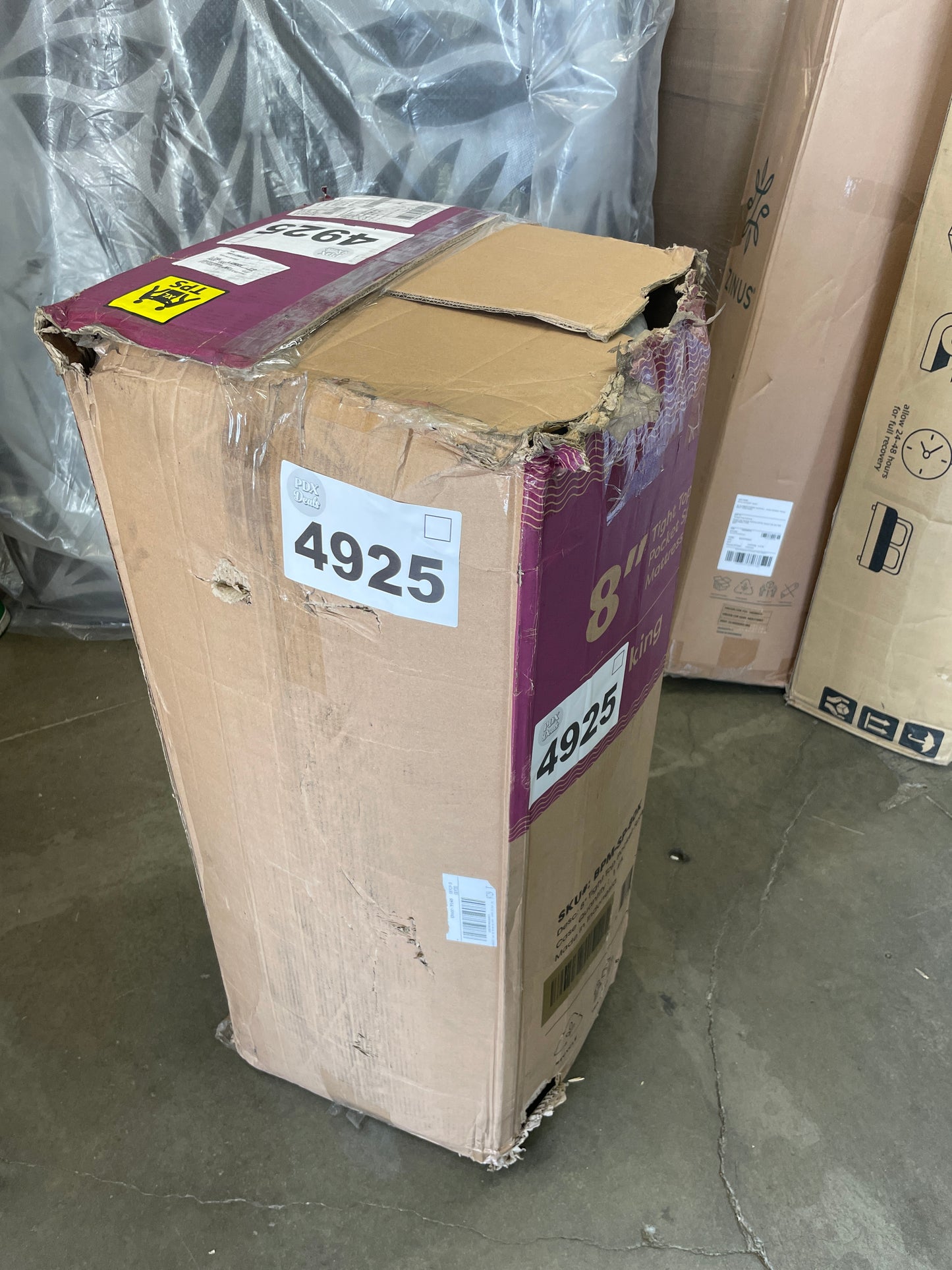 Best Price Mattress 8 Inch Tight-Top Pocket Spring-Mattress - Motion Isolation Individually Encased Pocket Springs, Comfort Foam-Top, CertiPUR-US Certified Foam, King, White - Retail $211