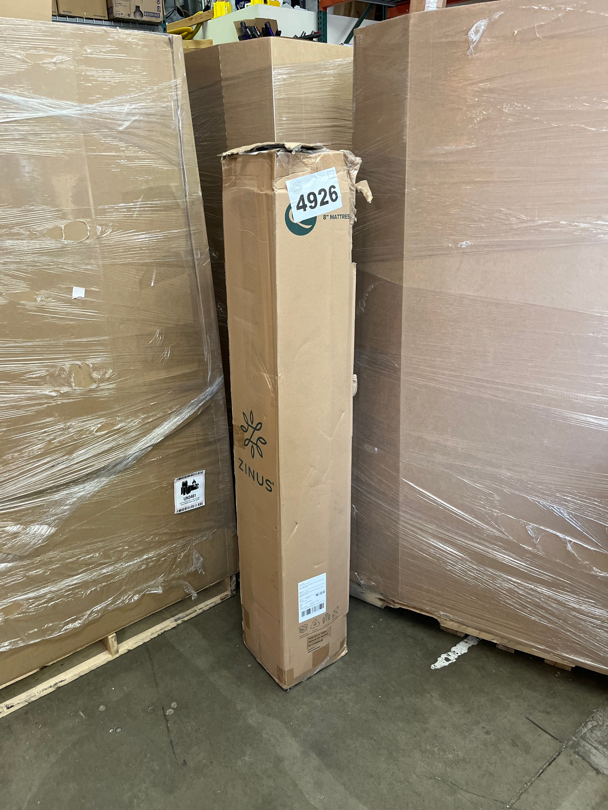 Zinus 8 Inch Foam and Spring Hybrid Mattress [New Version], Fiberglass Free, Medium Firmness, Durable Support, Certified Safe Foams & Fabric, Bed-in-A-Box, Queen - Retail $199