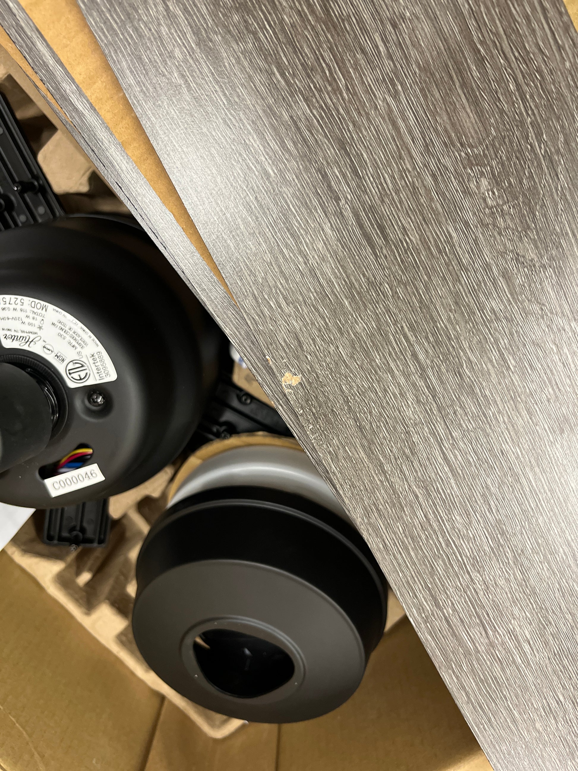 HUNTER EXPRESS 52" - Retail $149