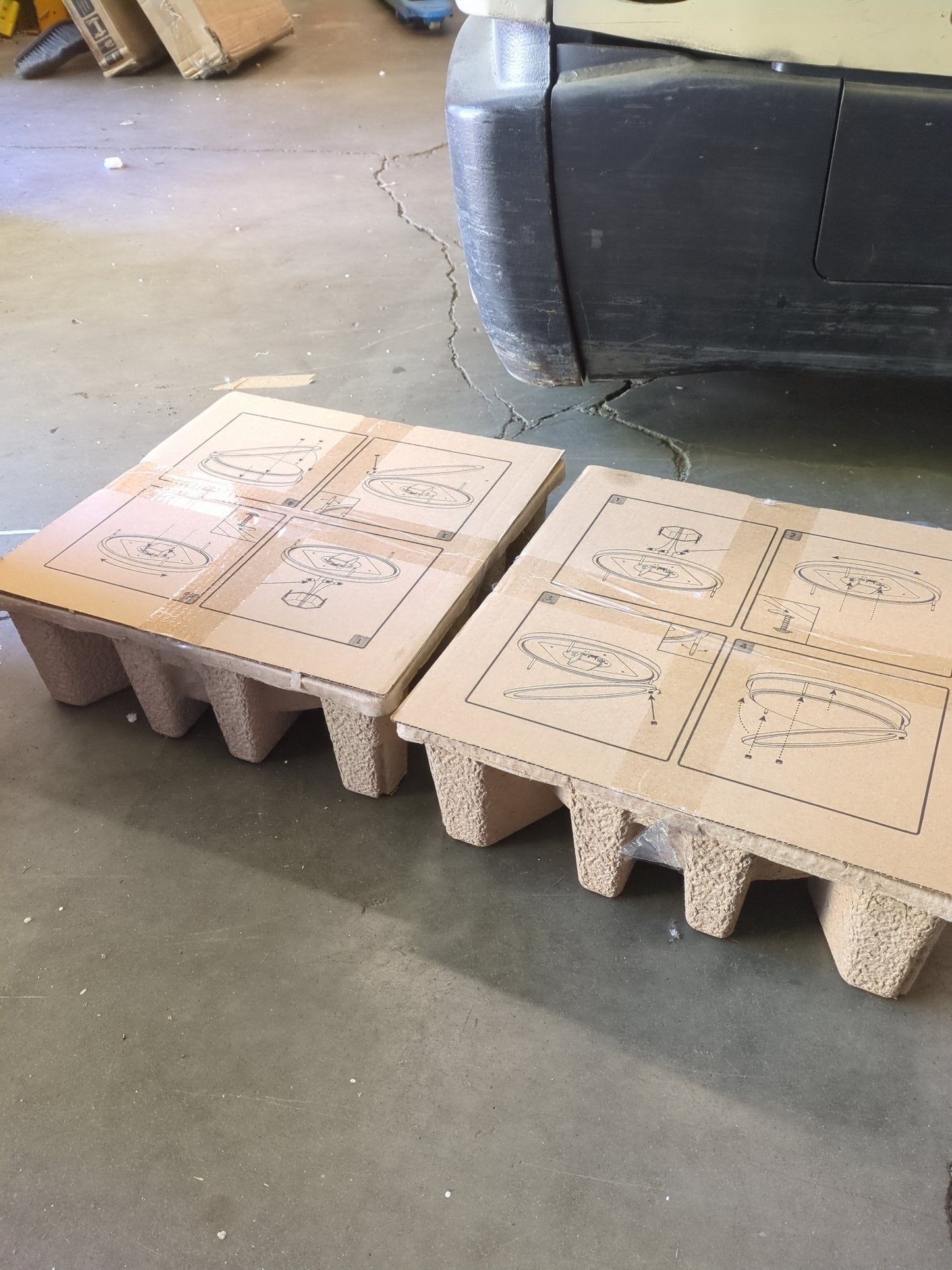 14" LED FLUSHMOUNT 2PK - Retail $49