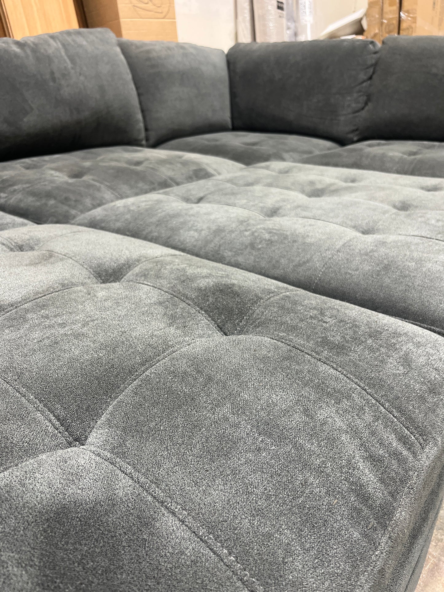 Thomasville Tisdale Fabric Sectional with Storage Ottoman