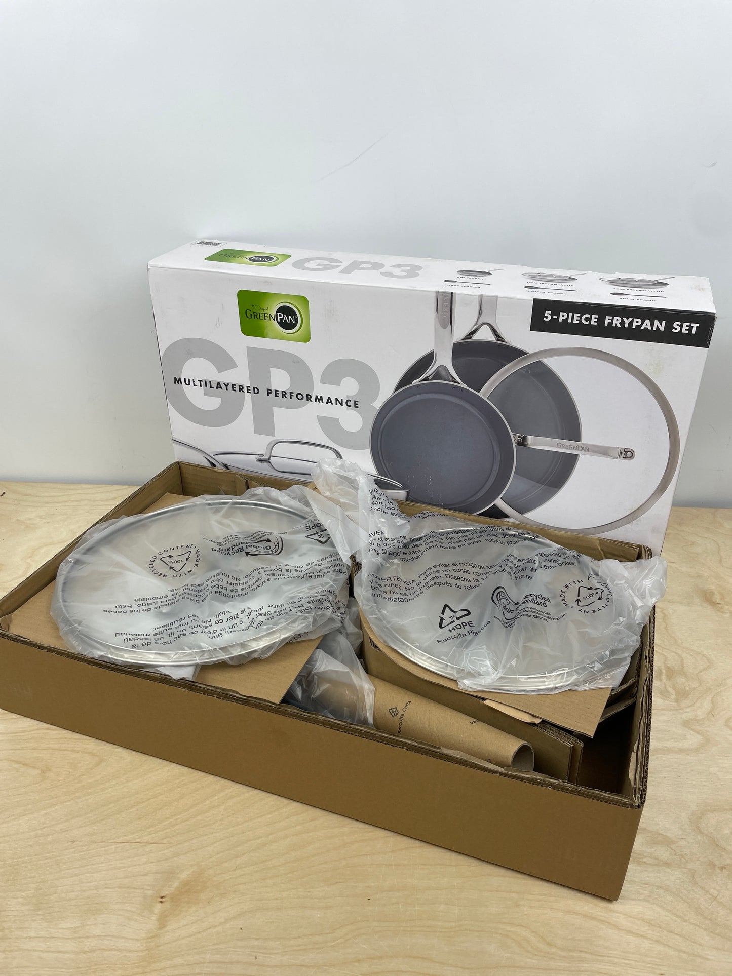 NEW- GreenPan GP3 Stainless Steel 5-piece Set  - Retail $200