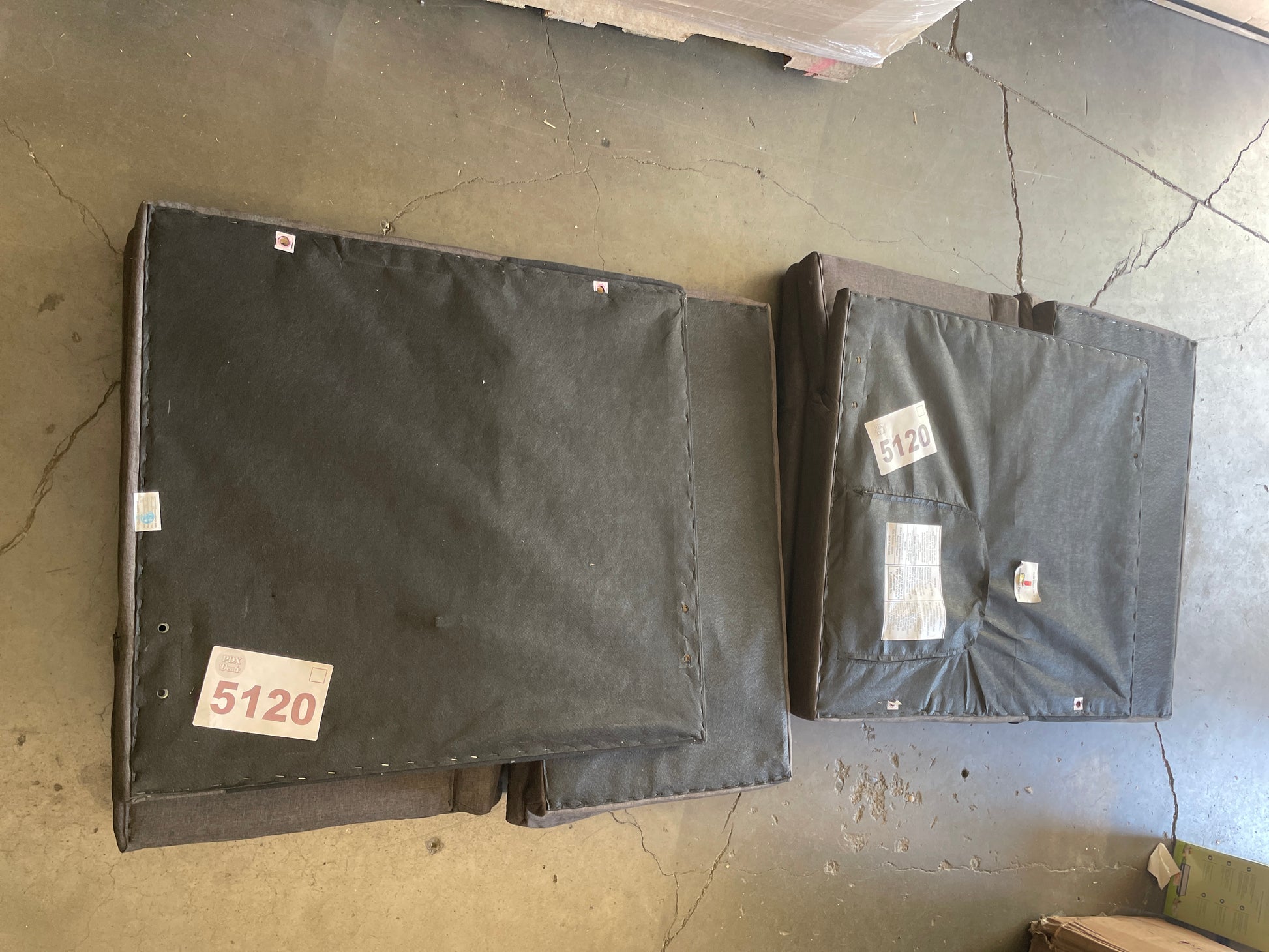 Hcore Convertible Sleeper, Memory Foam Futon Couch,Loveseat Bed,Small Splitback Modern Sofa Sofabed, Upgraded Grey - Retail $322