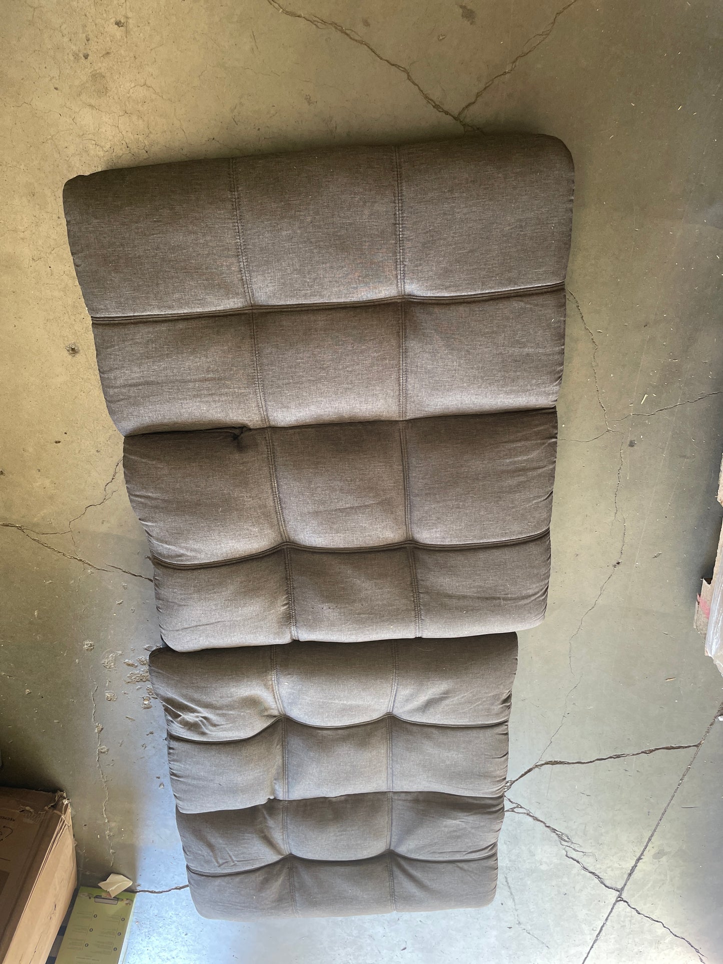 Hcore Convertible Sleeper, Memory Foam Futon Couch,Loveseat Bed,Small Splitback Modern Sofa Sofabed, Upgraded Grey - Retail $322