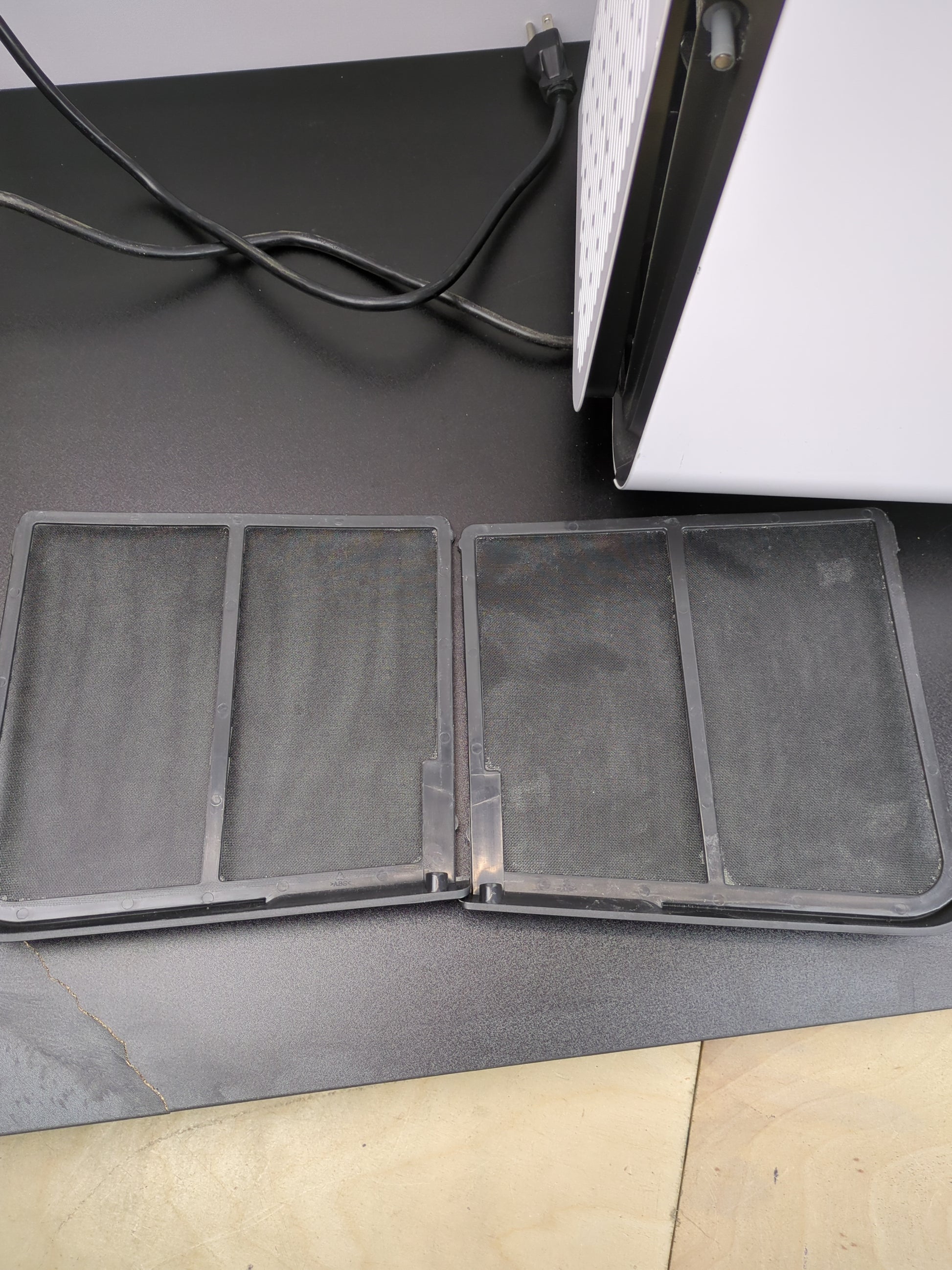 BLUEAIR HEALTHPROTECT AIR - Retail $399