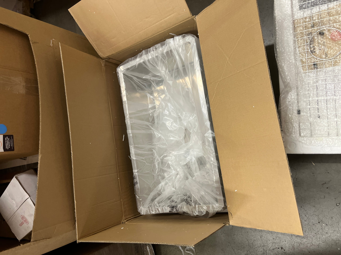 Kraus KHU100-30 Kitchen Sink, 30 Inch, Stainless Steel - Retail $289