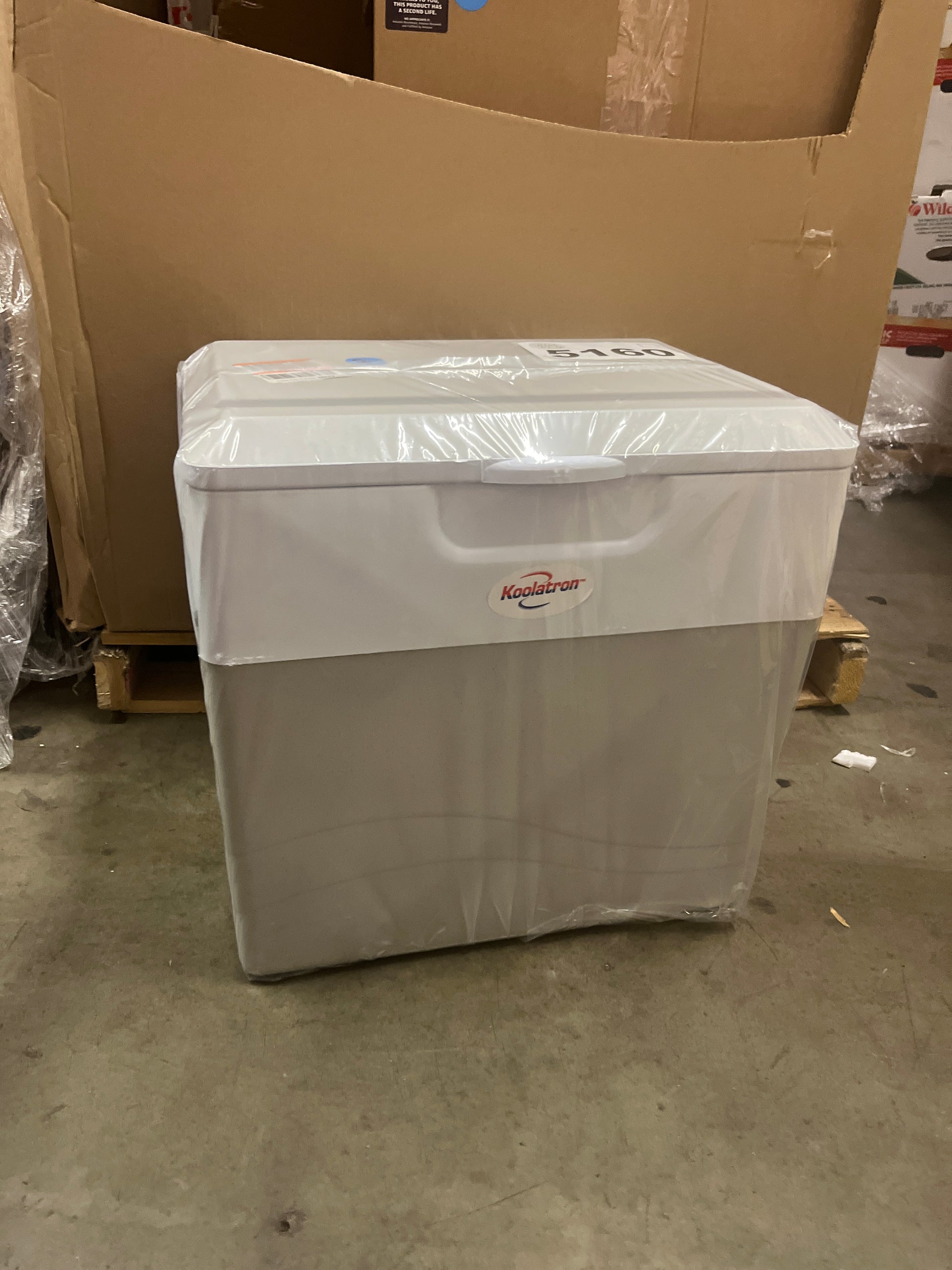 Koolatron Electric Portable Cooler Plug in 12V Car Cooler/Warmer 49 qt (52 L), No Ice Thermo Electric portable Fridge for camping, Travel Road Trips Trucking with 12 Volt DC Power Cord, Gray/White. - Retail $173