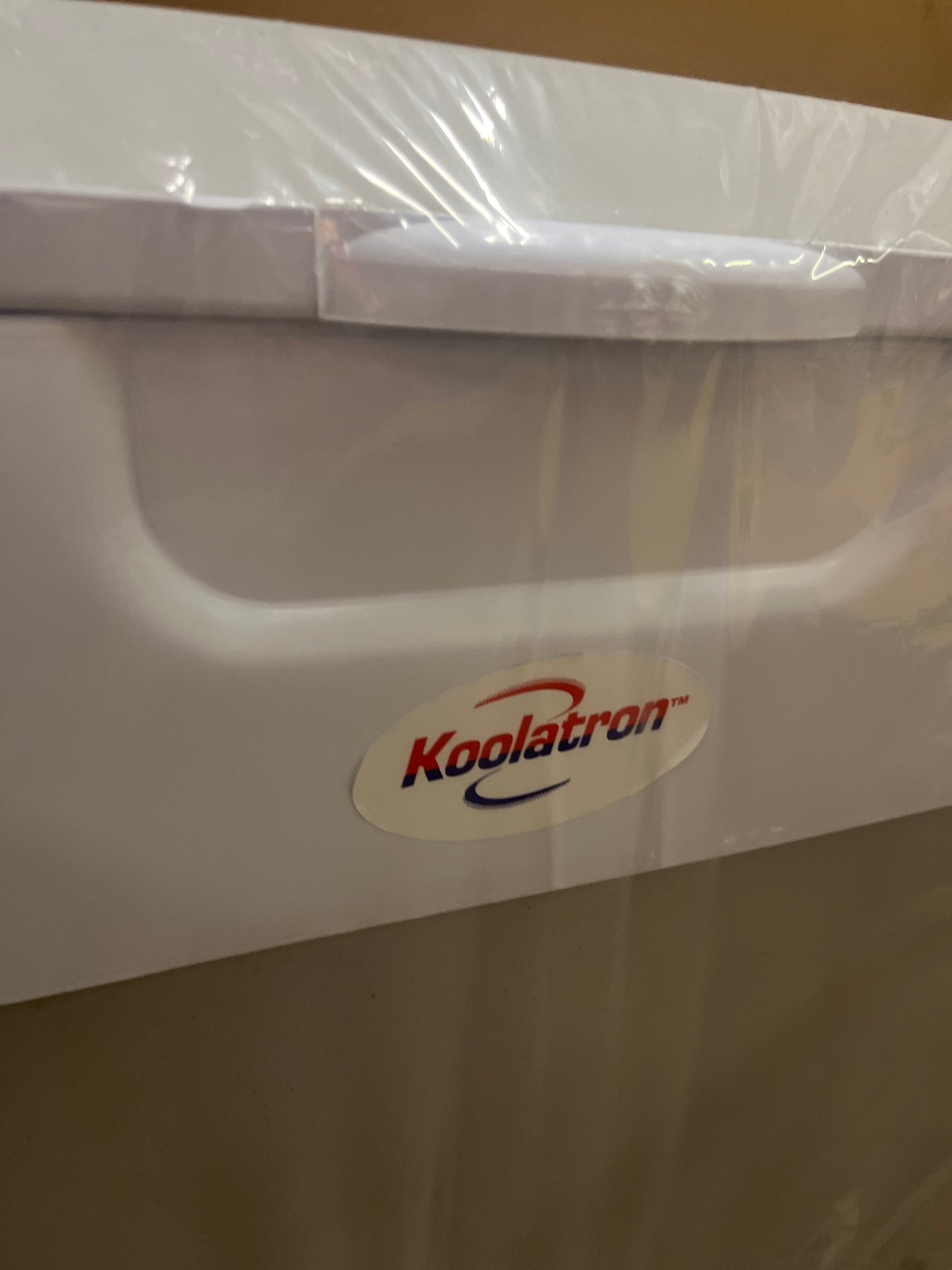Koolatron Electric Portable Cooler Plug in 12V Car Cooler/Warmer 49 qt (52 L), No Ice Thermo Electric portable Fridge for camping, Travel Road Trips Trucking with 12 Volt DC Power Cord, Gray/White. - Retail $173
