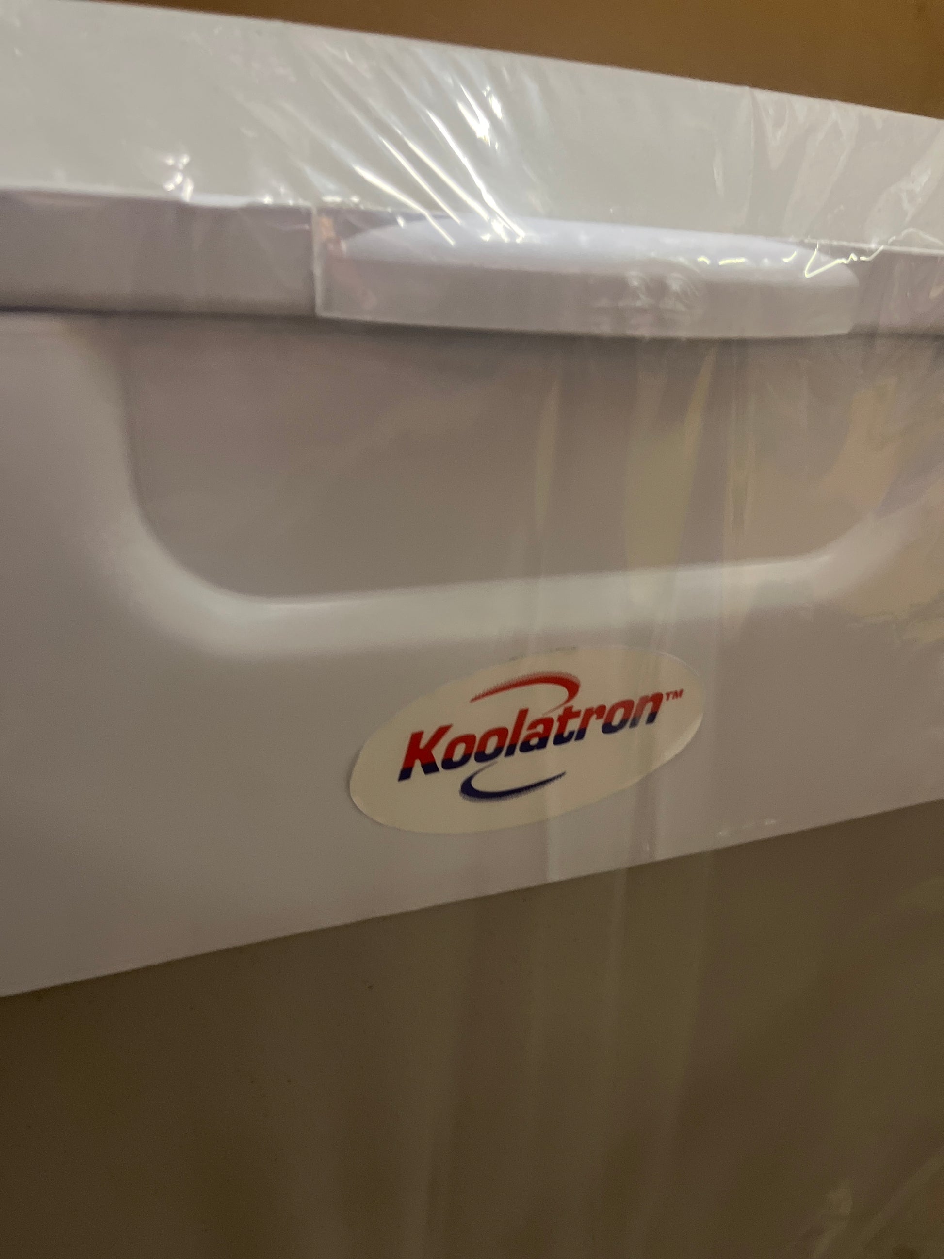 Koolatron Electric Portable Cooler Plug in 12V Car Cooler/Warmer 49 qt (52 L), No Ice Thermo Electric portable Fridge for camping, Travel Road Trips Trucking with 12 Volt DC Power Cord, Gray/White. - Retail $173