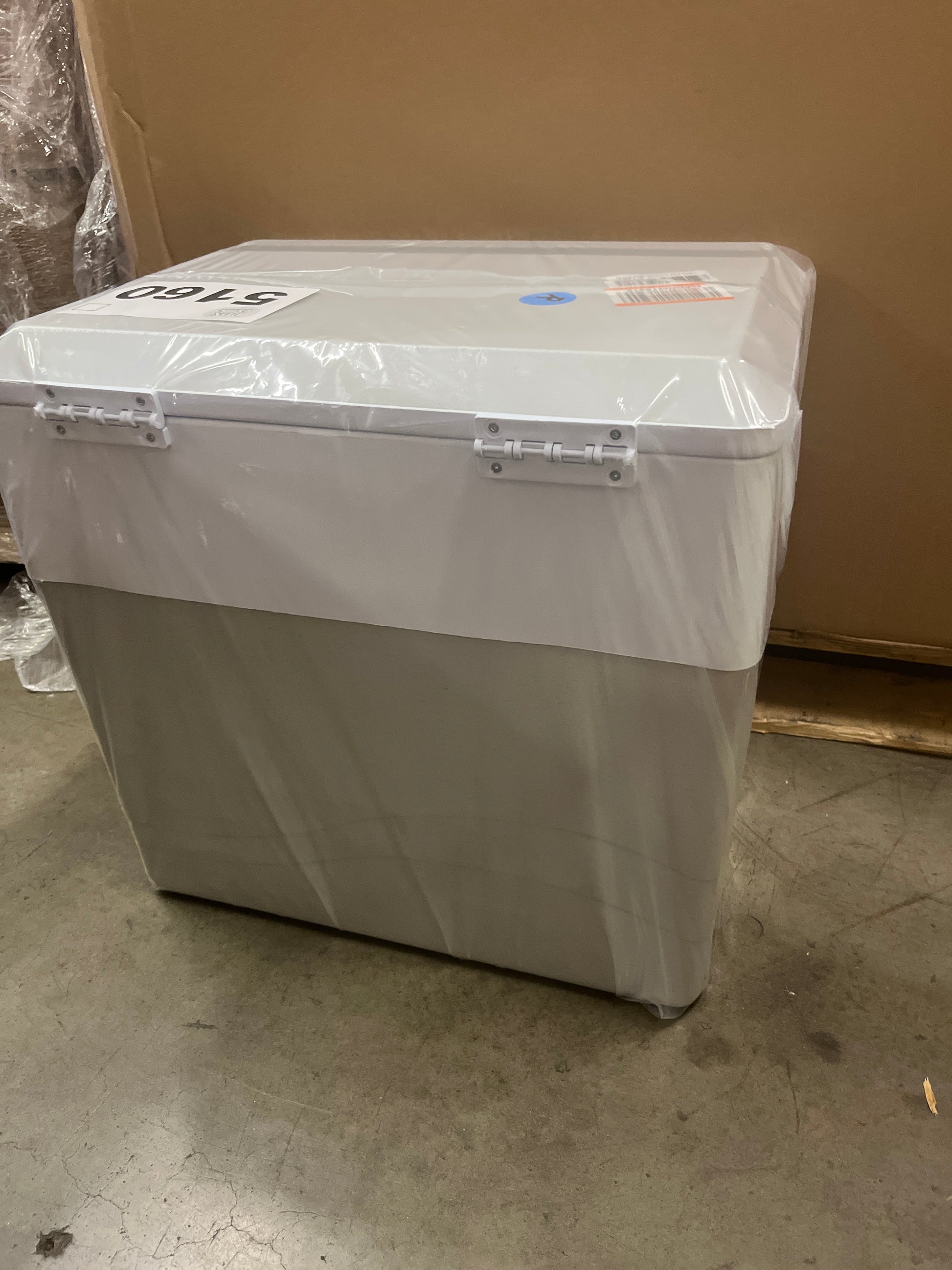 Koolatron Electric Portable Cooler Plug in 12V Car Cooler/Warmer 49 qt (52 L), No Ice Thermo Electric portable Fridge for camping, Travel Road Trips Trucking with 12 Volt DC Power Cord, Gray/White. - Retail $173