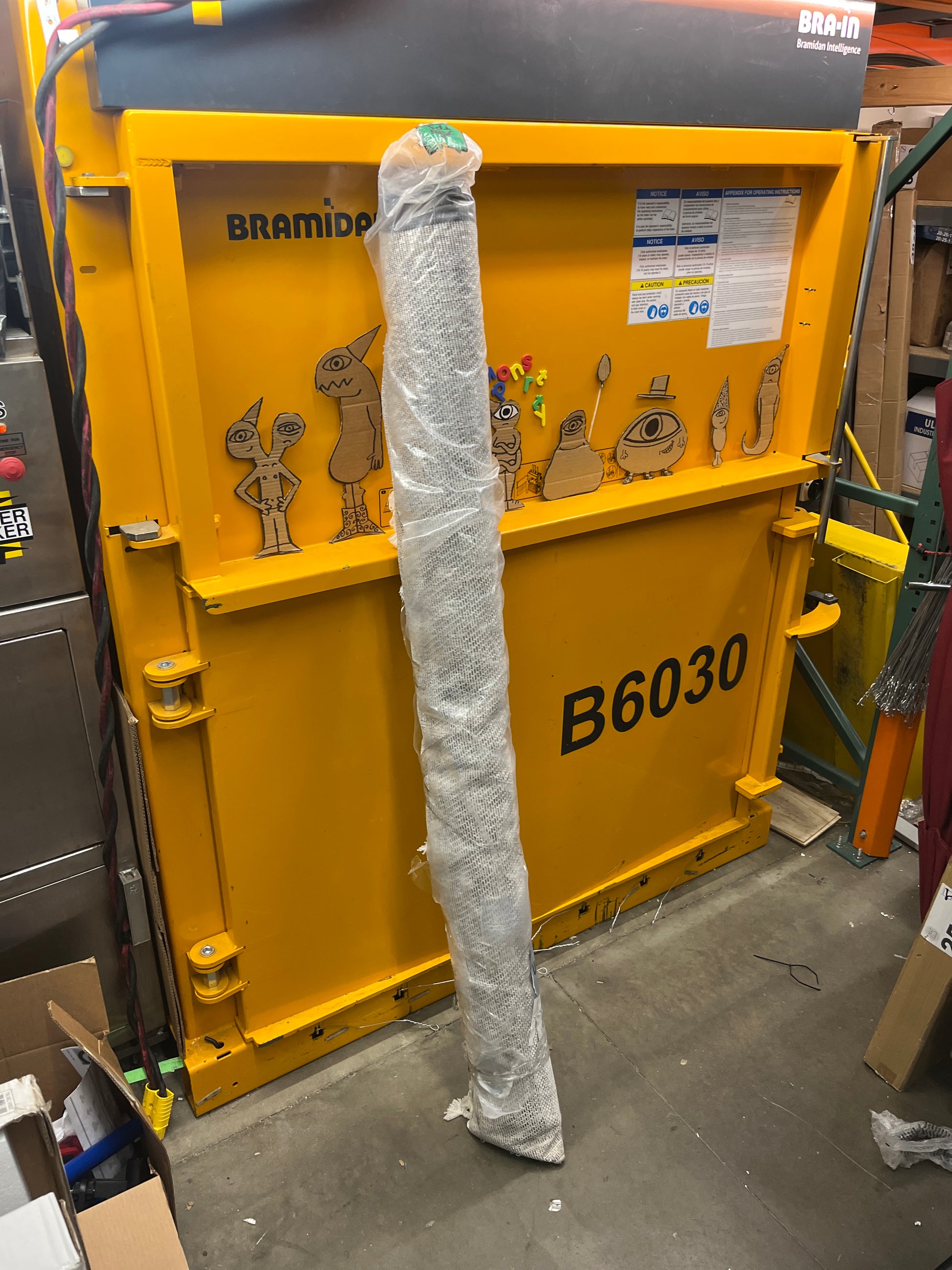 nuLOOM Ansley Moroccan Lattice Tassel Area Rug - 7x9 Area Rug Modern/Contemporary Light Grey/Off-White Rugs for Living Room Bedroom Dining Room Kitchen - Retail $276