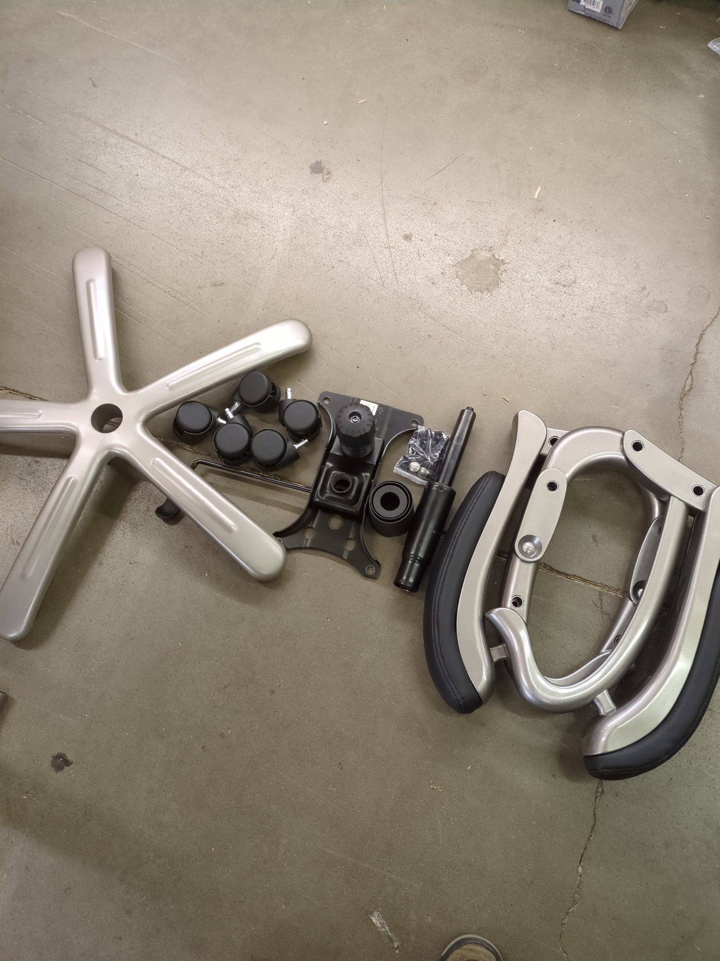 COLAMY Big and Tall Office Chair 400lbs Wide Seat- High Back PU Leather Executive Computer Desk Chair for Heavy People, Large Office Chair with Heavy Duty Metal Base and Ergonomic Back Support- Black - Retail $179