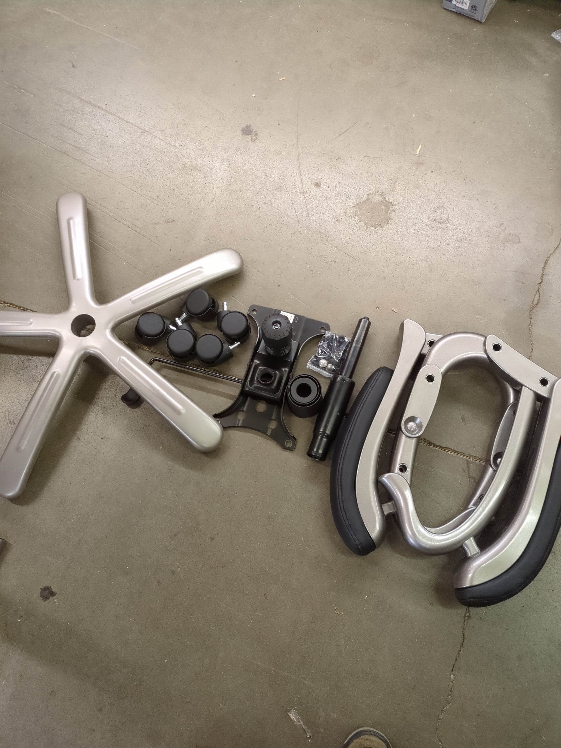 COLAMY Big and Tall Office Chair 400lbs Wide Seat- High Back PU Leather Executive Computer Desk Chair for Heavy People, Large Office Chair with Heavy Duty Metal Base and Ergonomic Back Support- Black - Retail $179