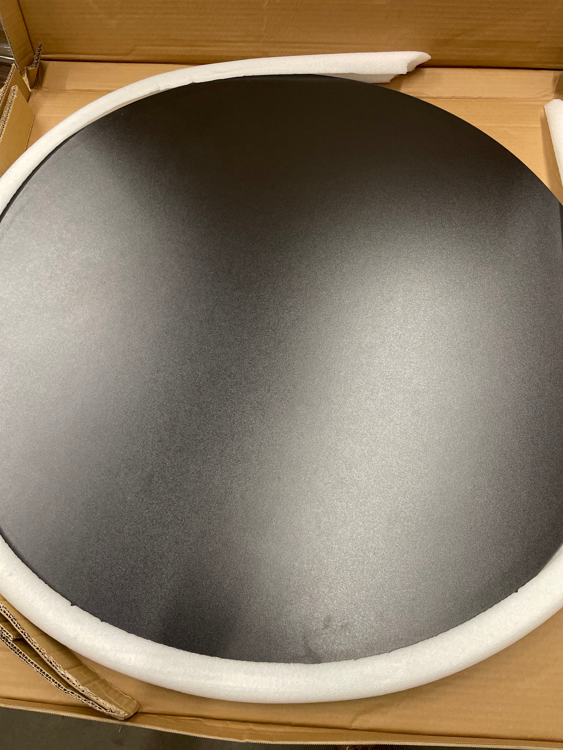 Flash Furniture Glenbrook 36'' Round Table Top with Black or Mahogany Reversible Laminate Top - Retail $78